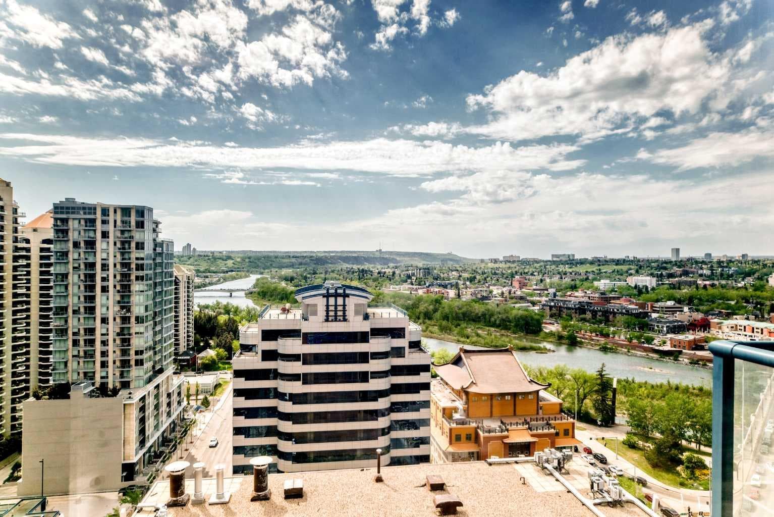 2101, 920 5 Avenue SW