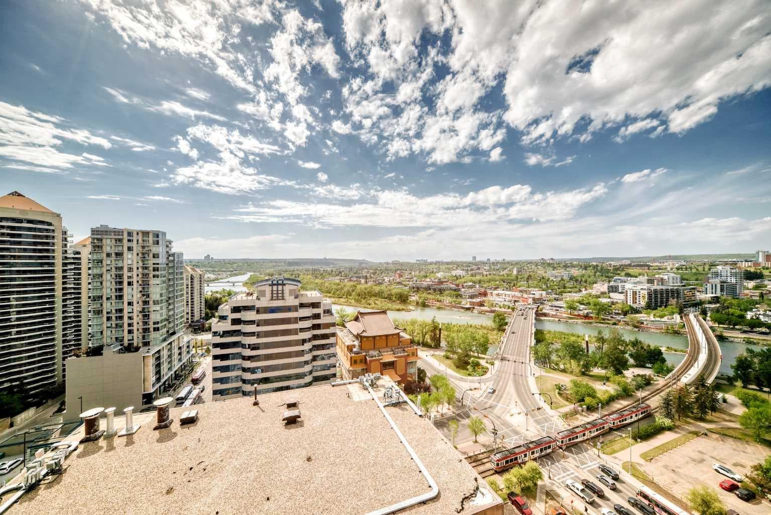 2101, 920 5 Avenue SW