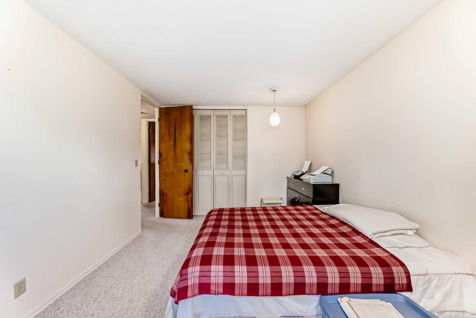 8 Varsdale Place NW