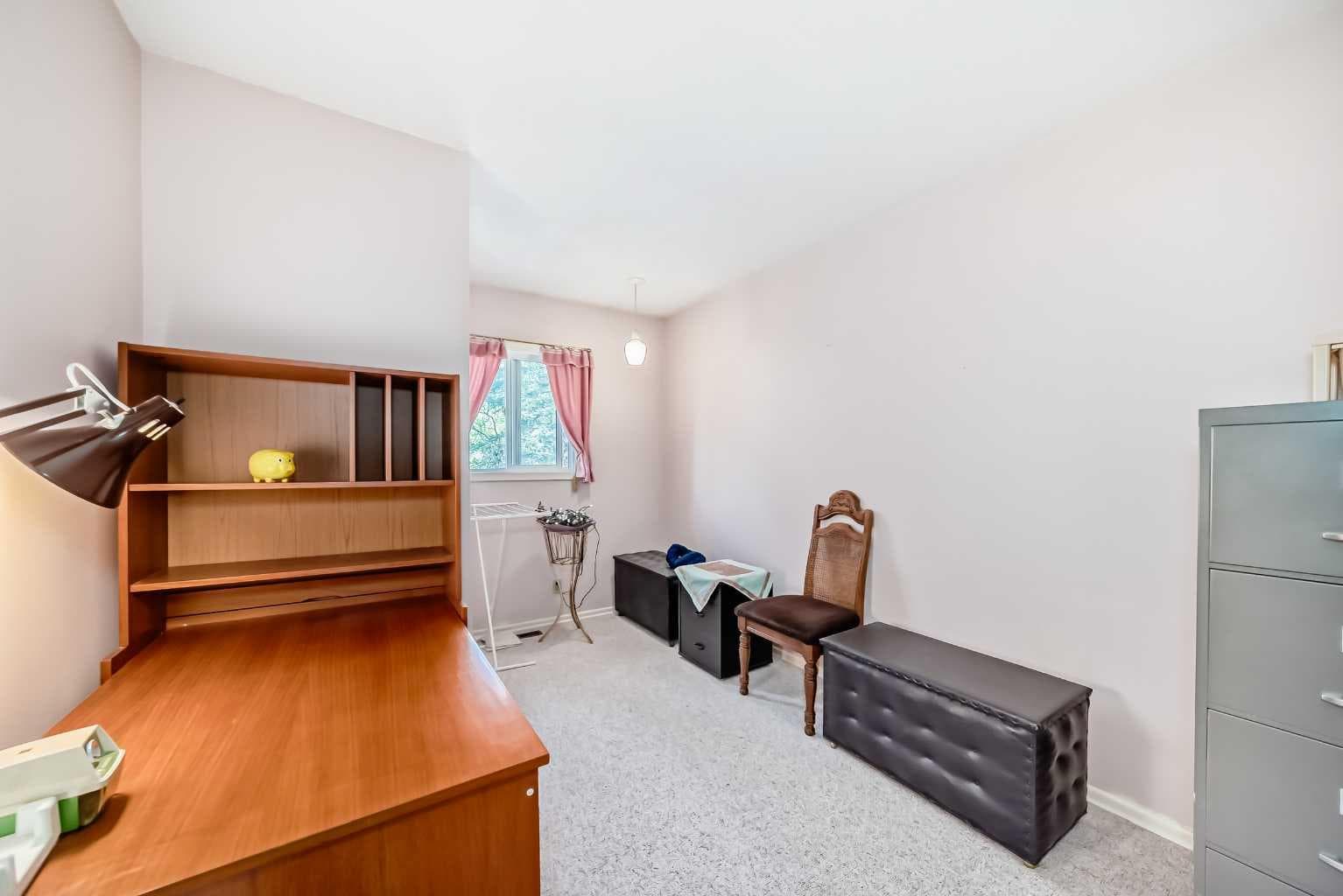 8 Varsdale Place NW