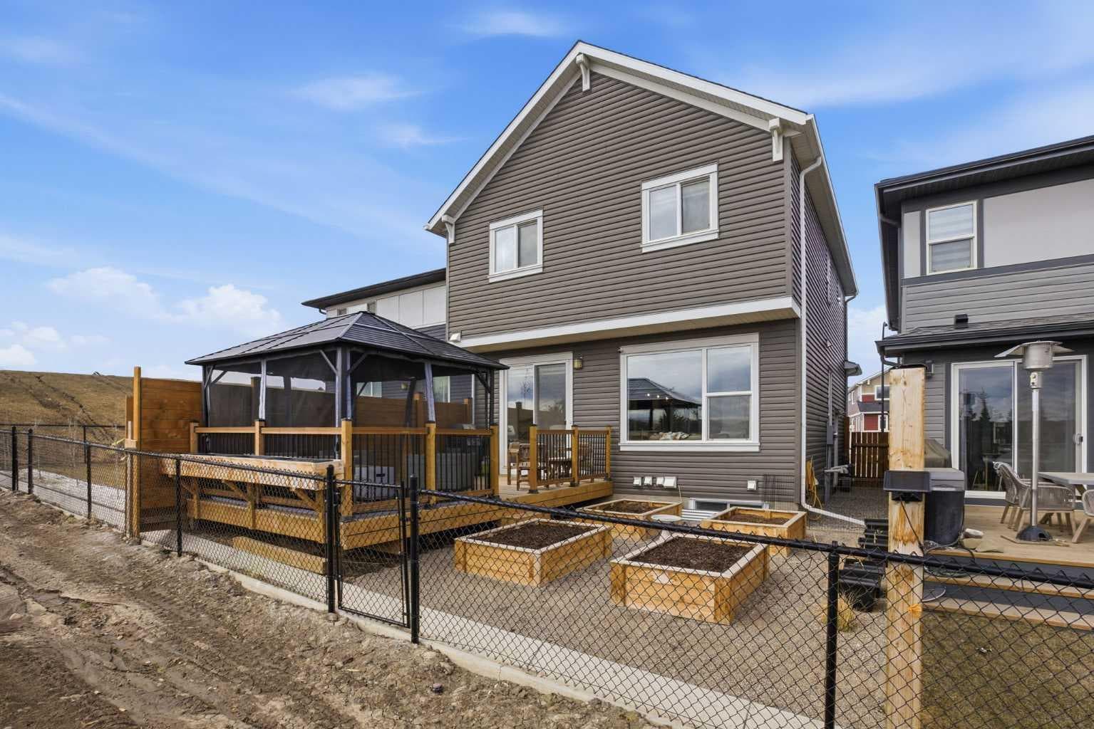 360 Calhoun Common NE