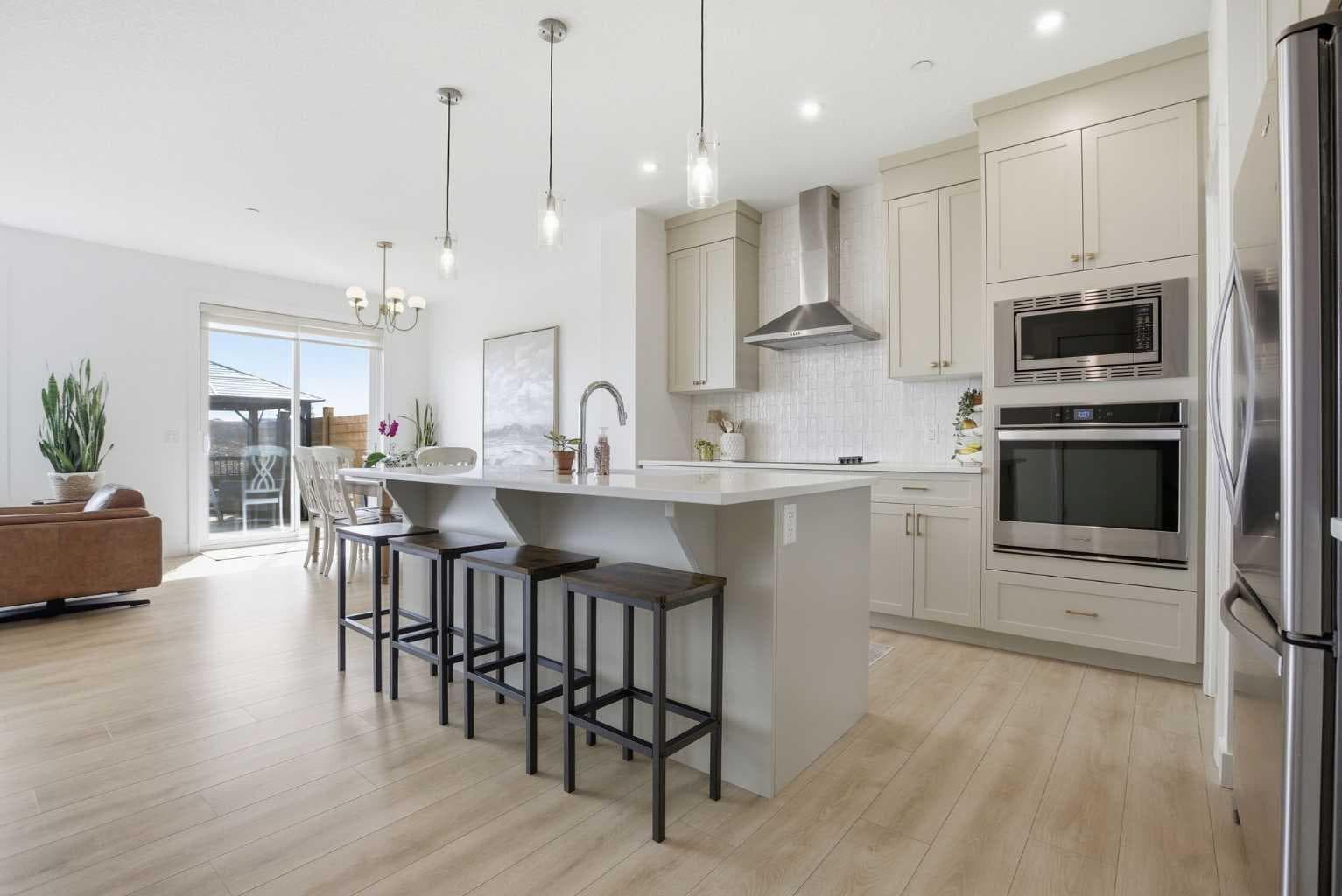 360 Calhoun Common NE