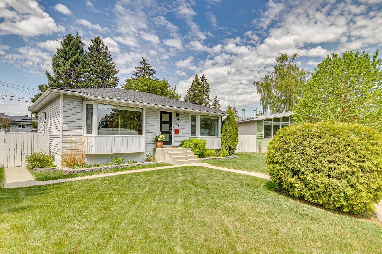 748 Archwood Road SE