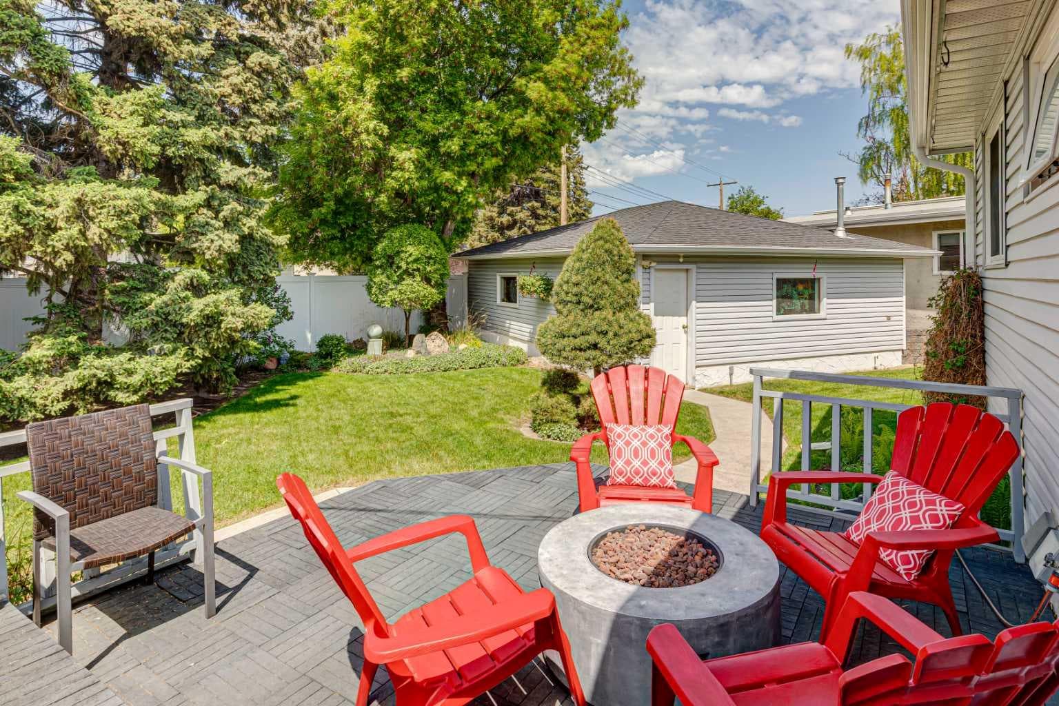 748 Archwood Road SE