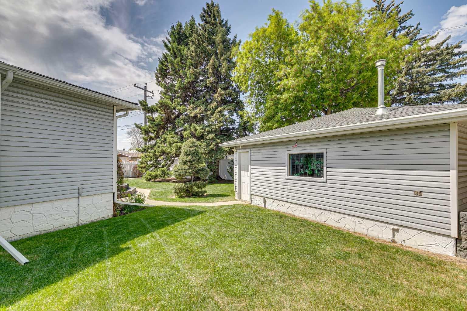 748 Archwood Road SE
