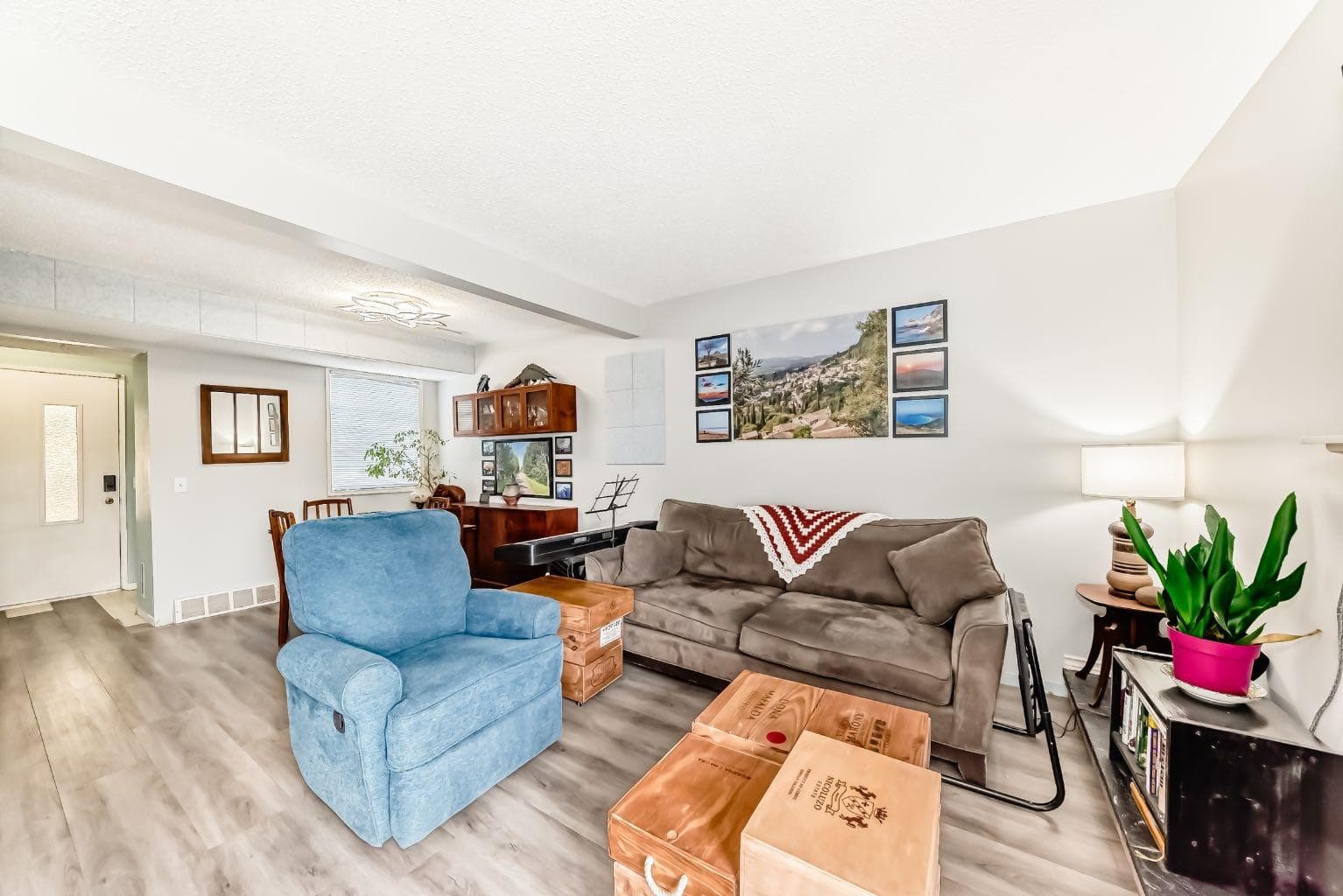 409, 2520 Palliser Drive SW