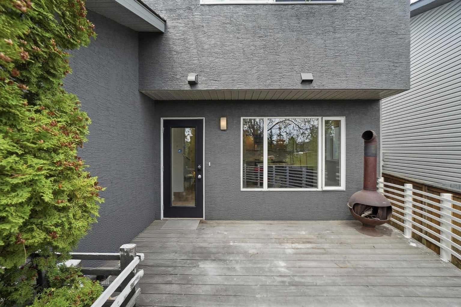 142 Elizabeth Way SE