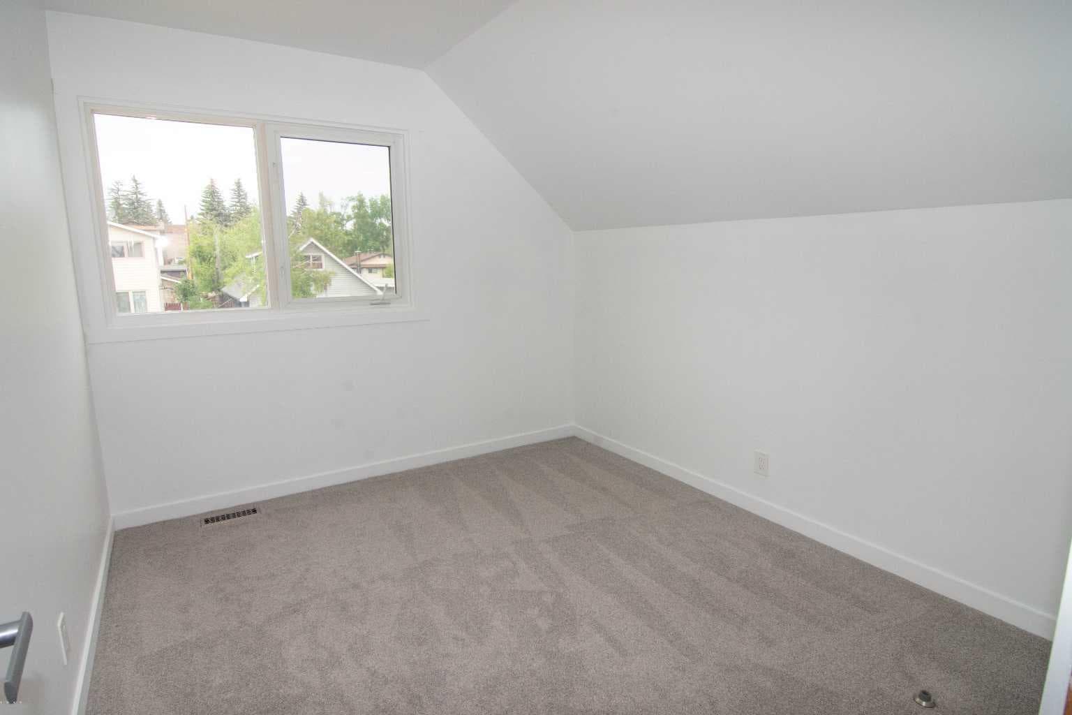 235 Avonburn Road SE