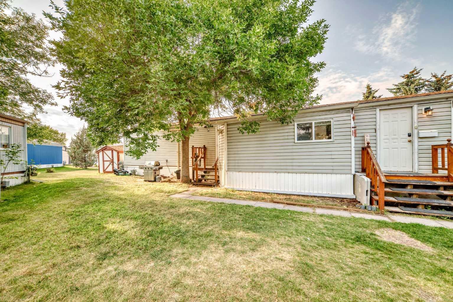17 Burroughs Place NE