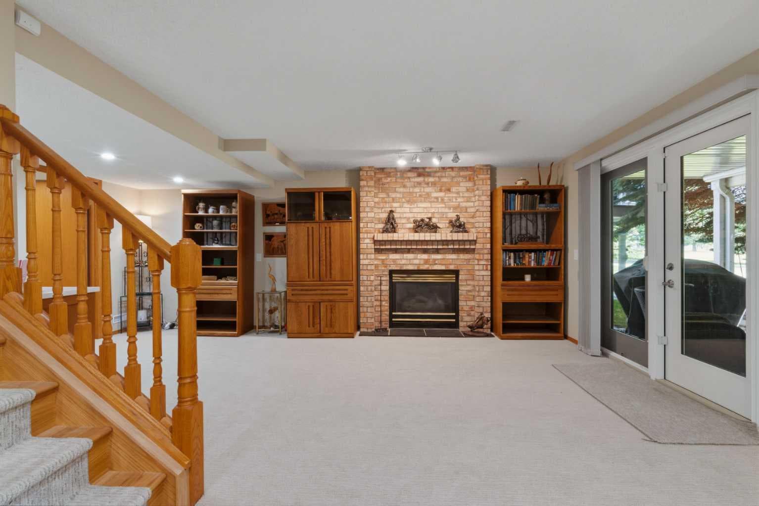42 Douglasbank Gardens SE