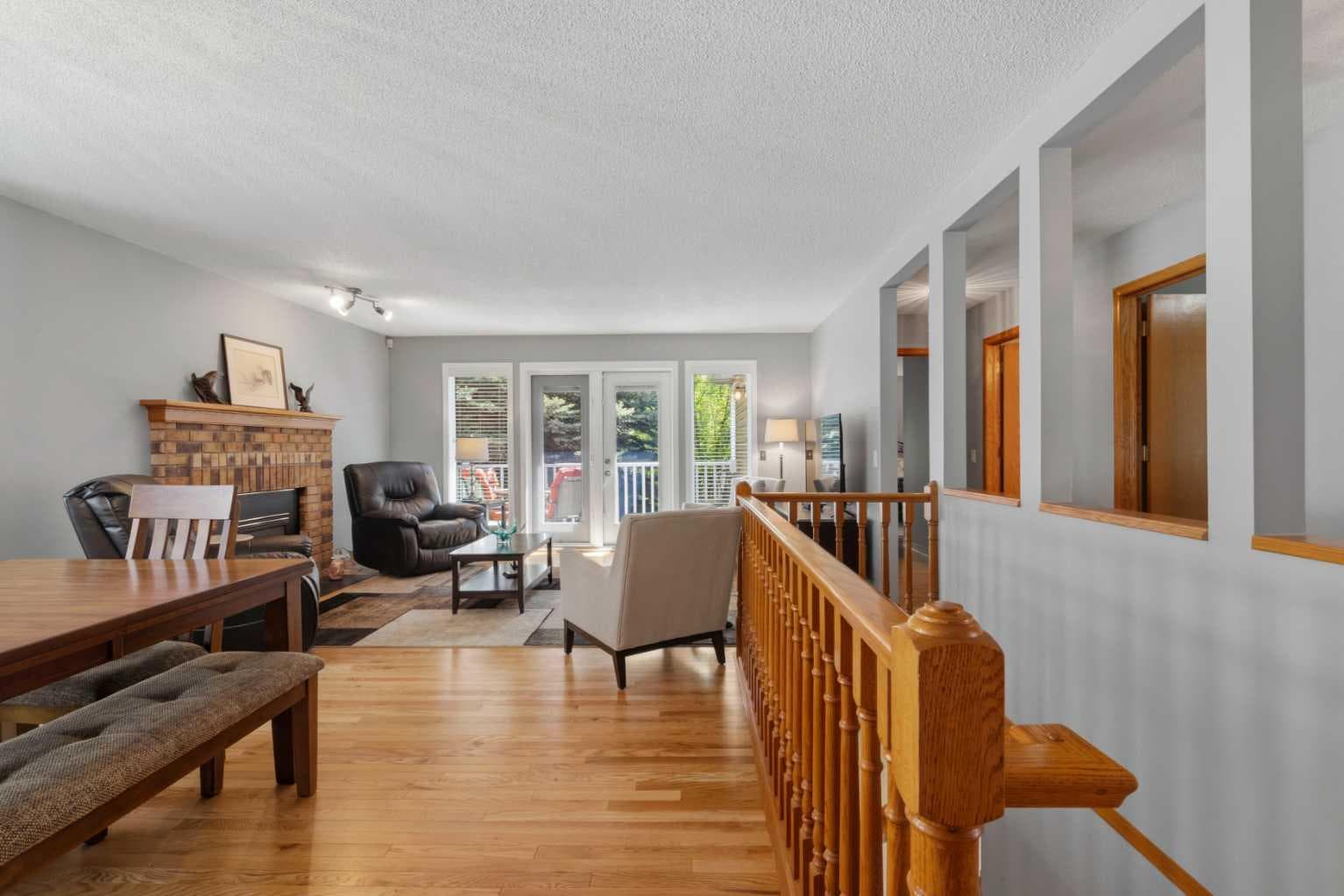 42 Douglasbank Gardens SE