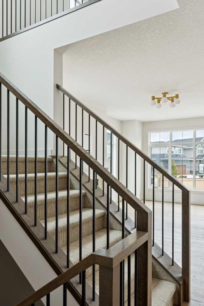 2 Rock Lake View NW