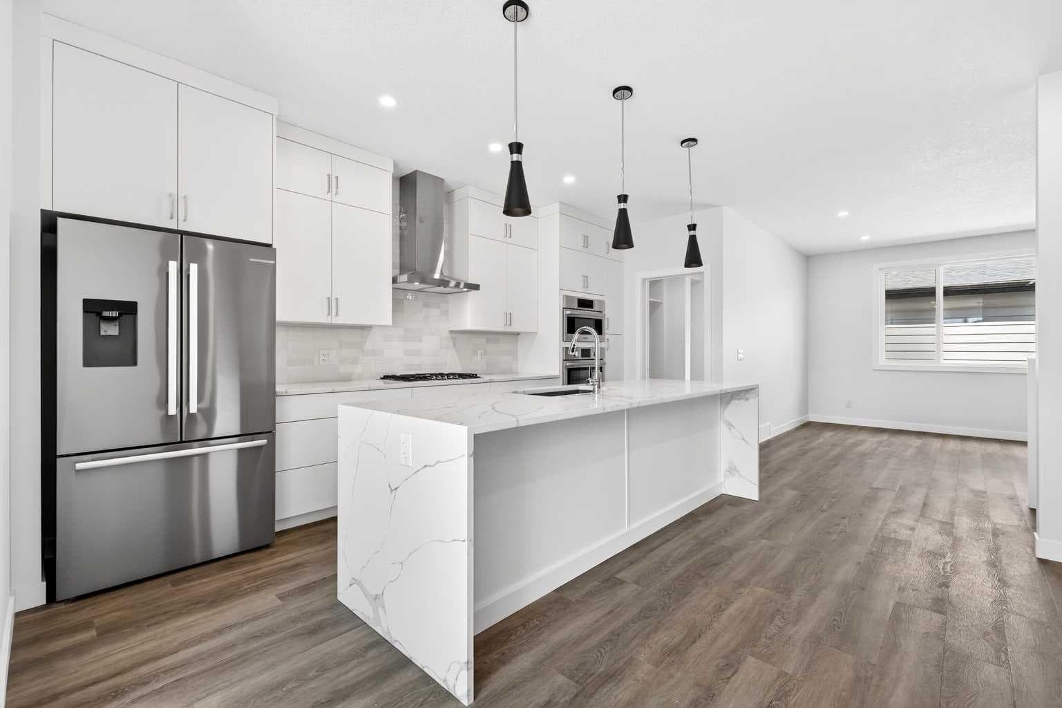 1109 Sailfin Heath  