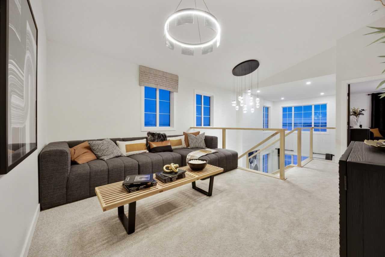 73 Sora Gardens SE