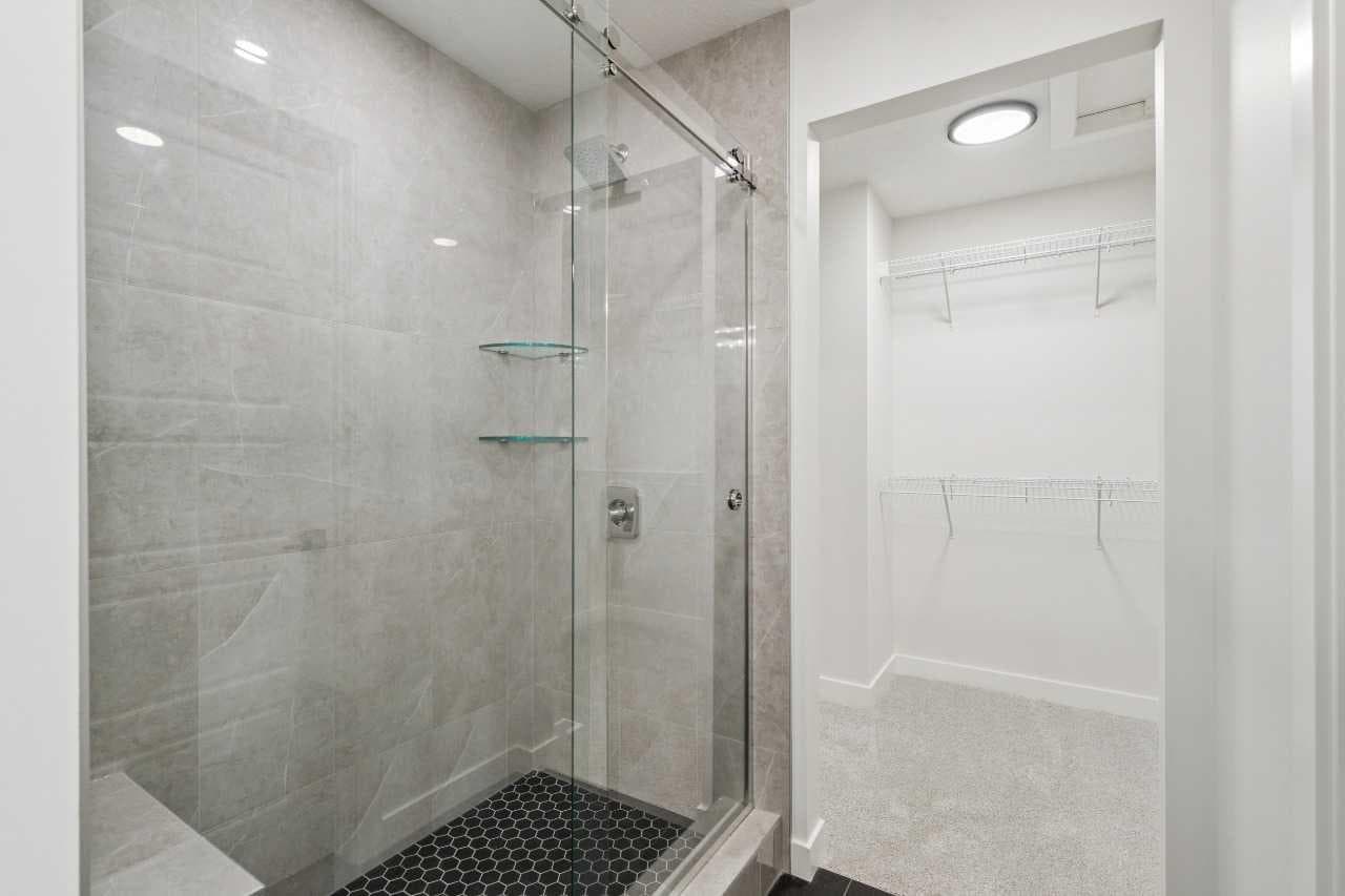 73 Sora Gardens SE