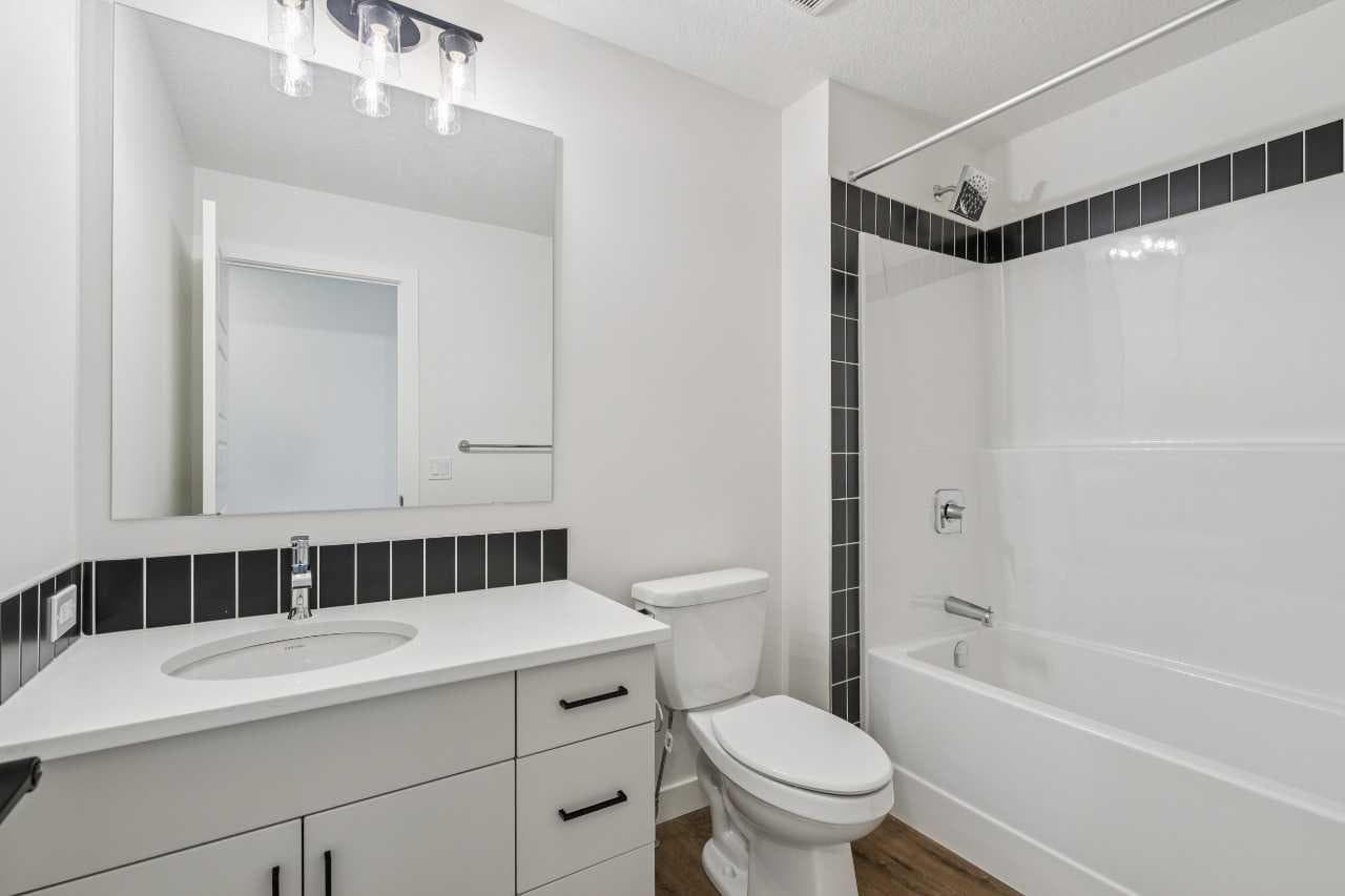 73 Sora Gardens SE