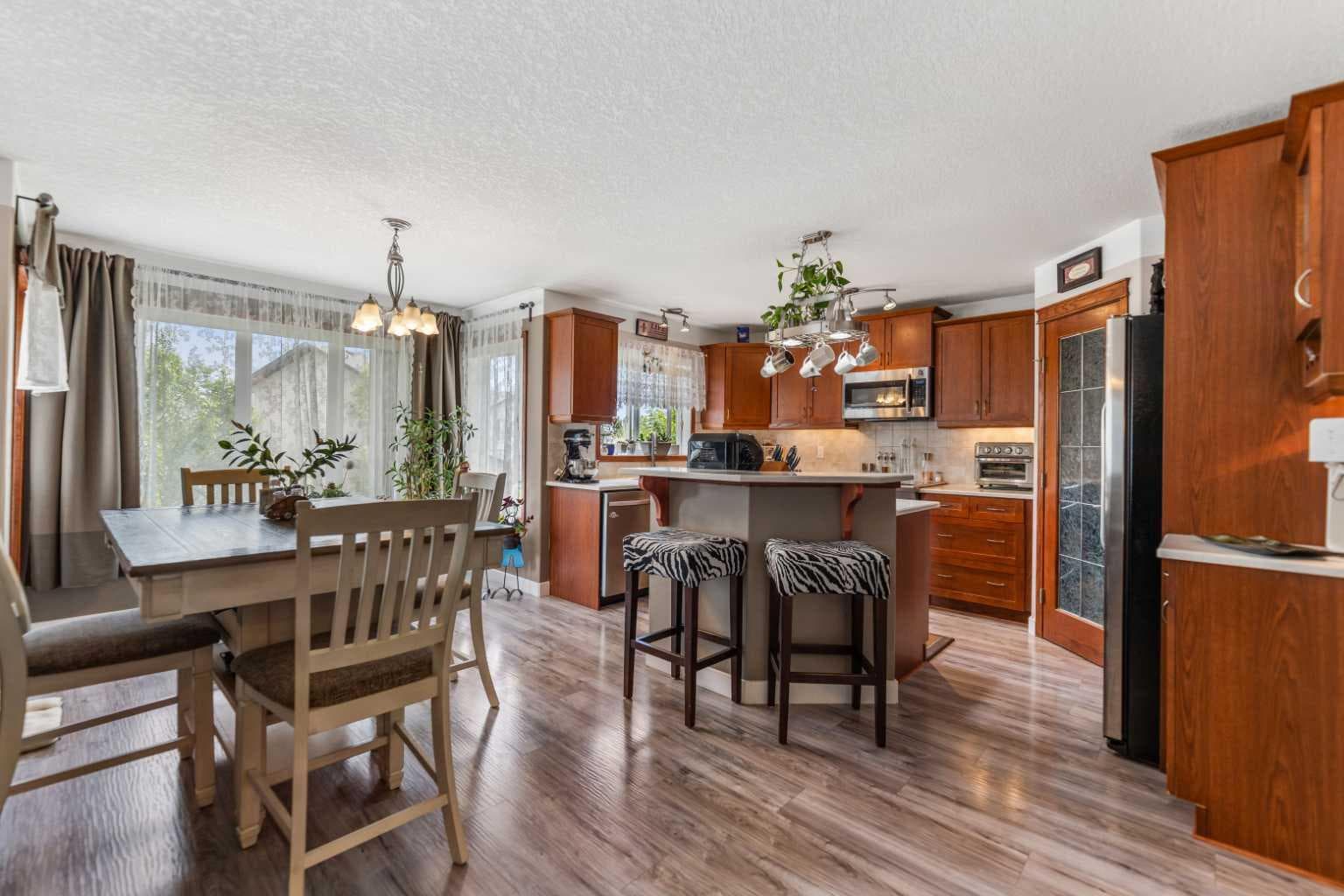 123 Hawkmere View 