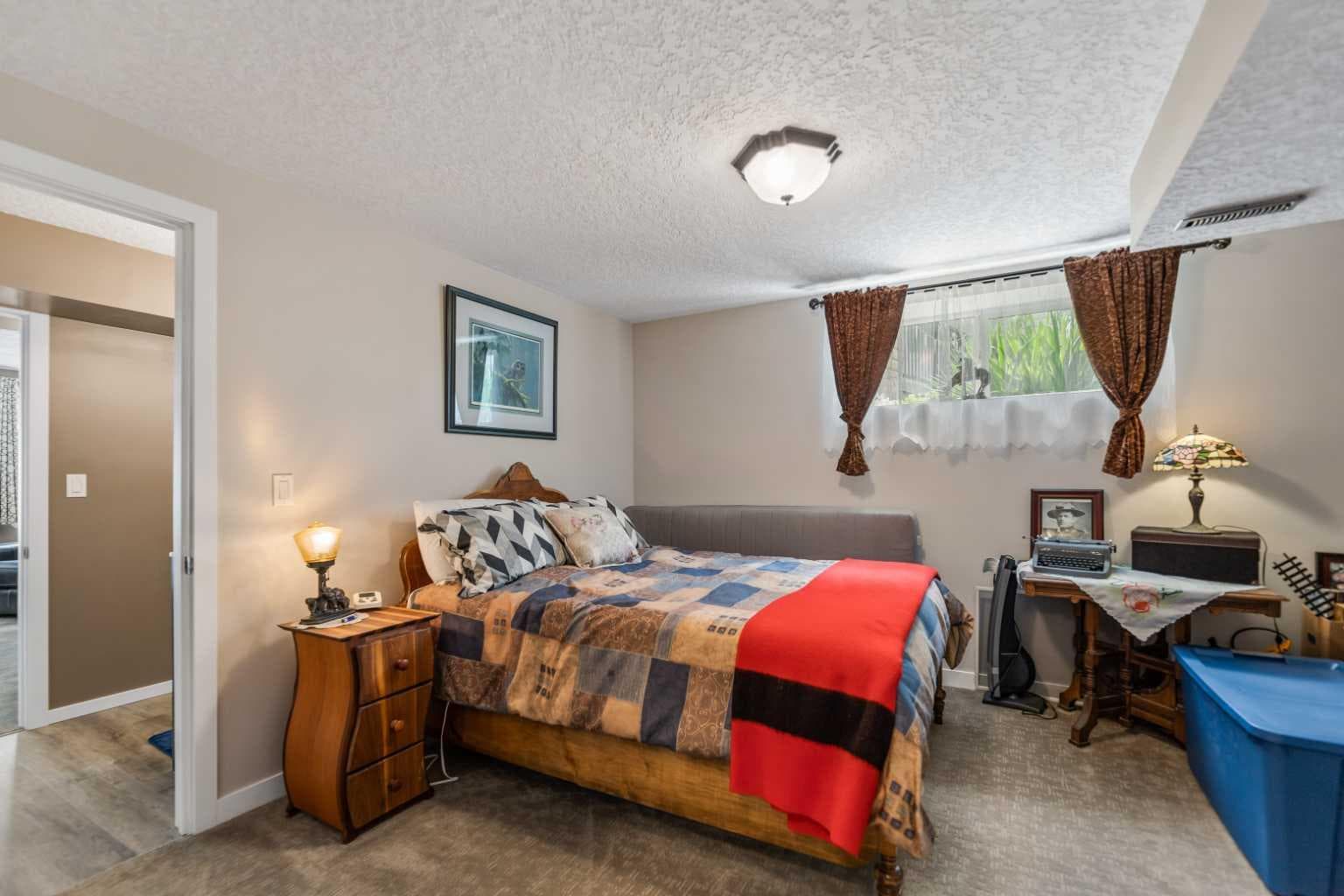 123 Hawkmere View 