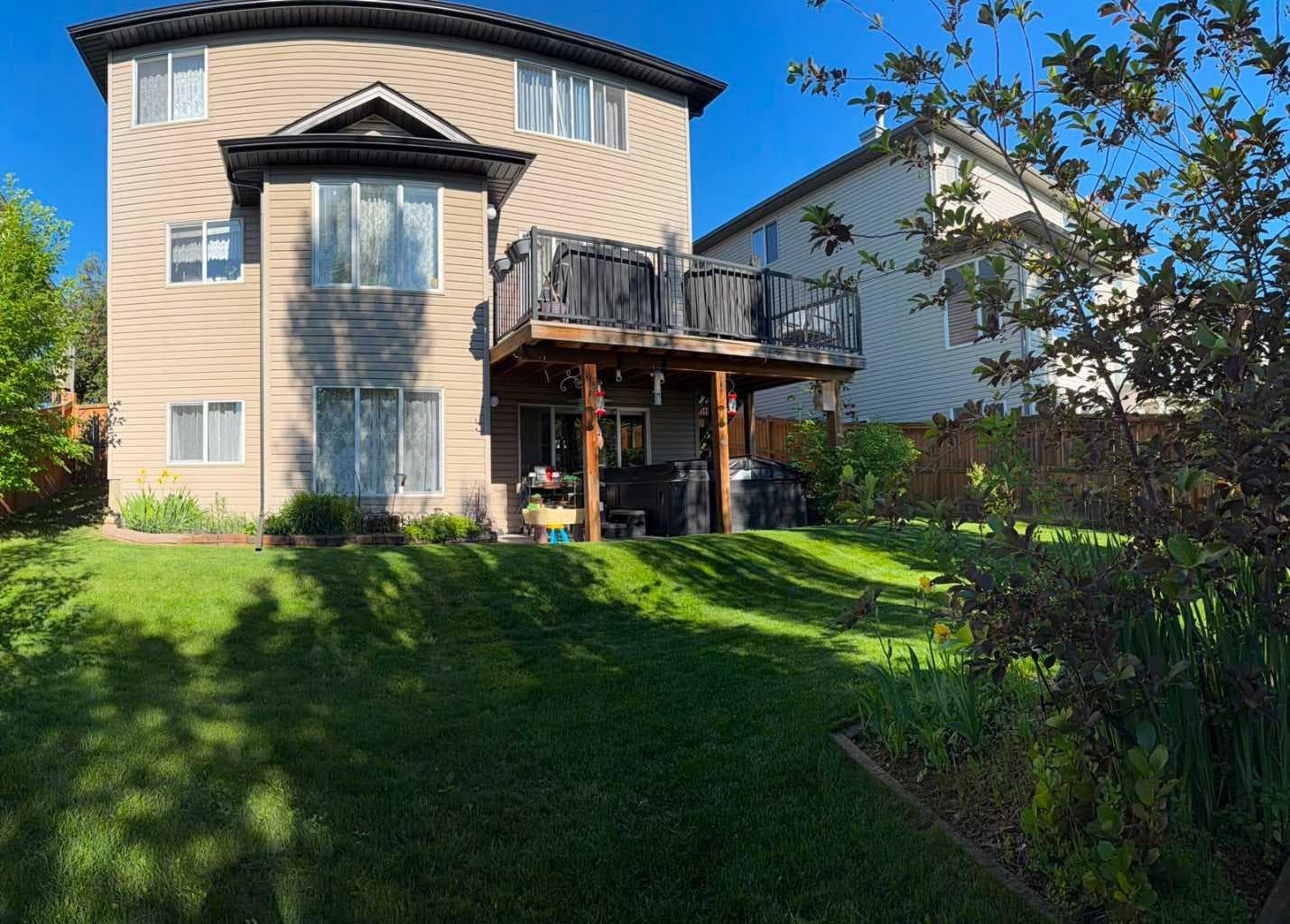 123 Hawkmere View 