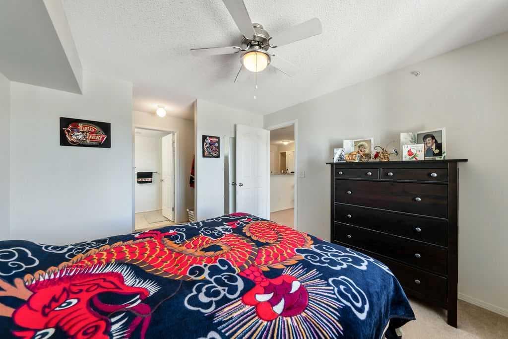 322, 428 Chaparral Ravine View SE