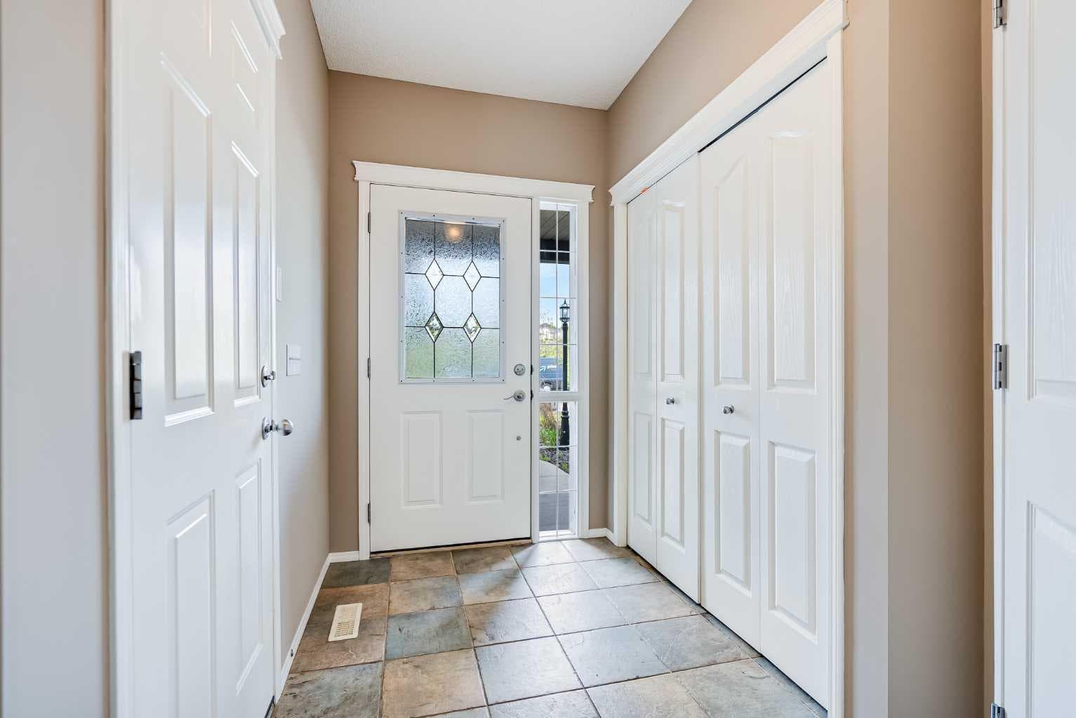 34 Kincora Drive NW