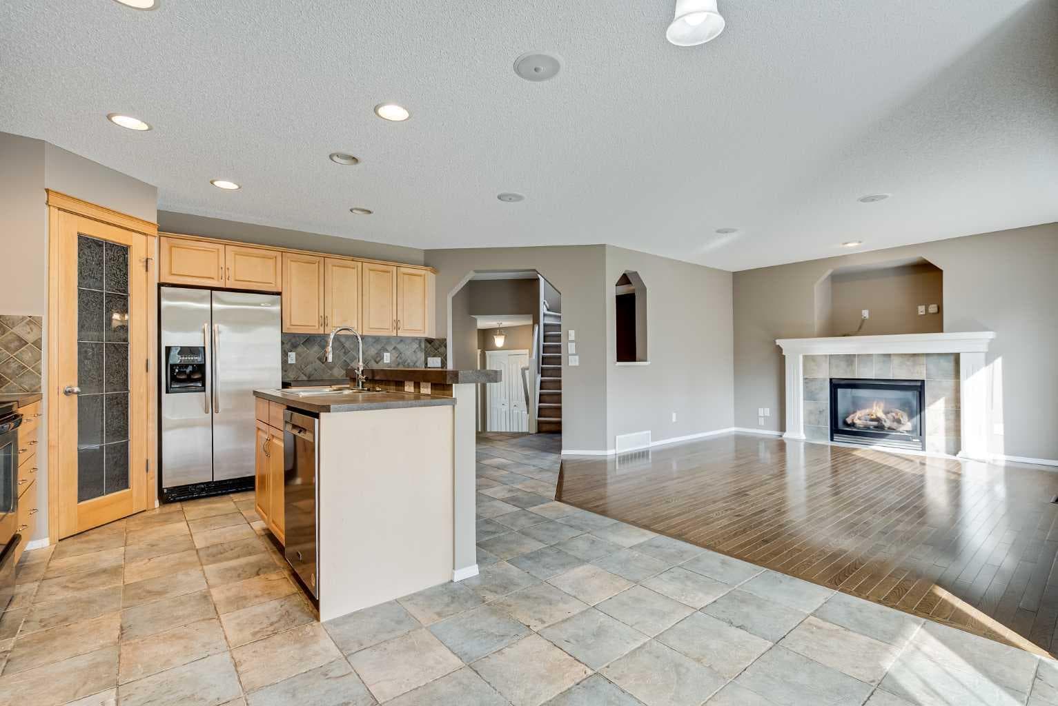 34 Kincora Drive NW