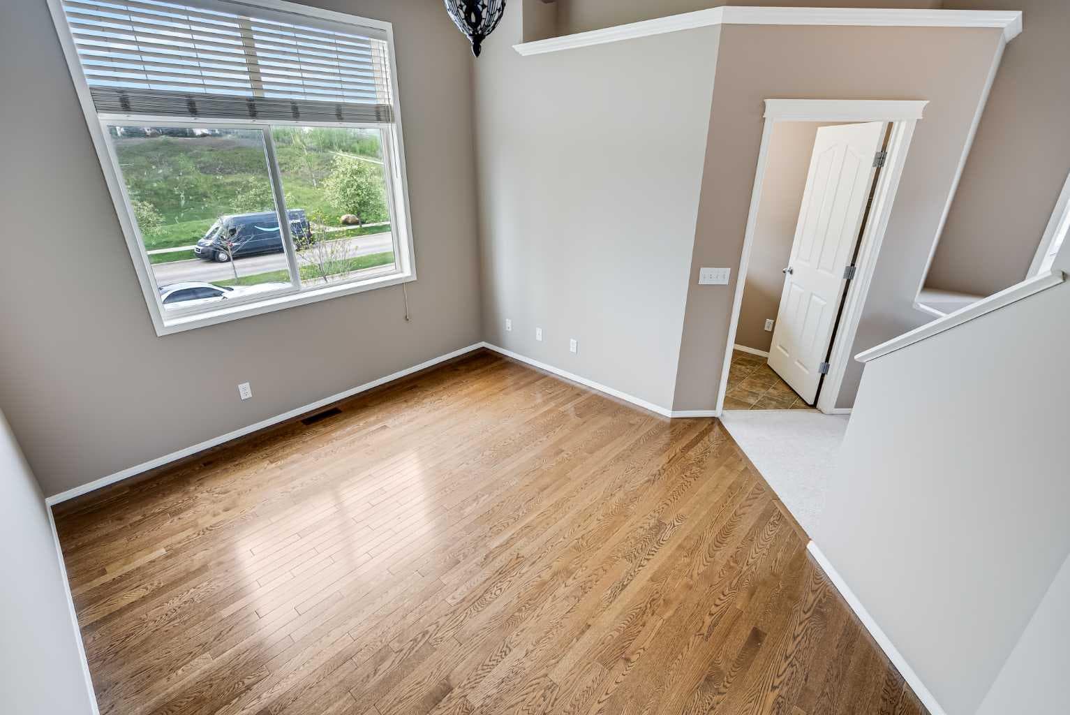 34 Kincora Drive NW