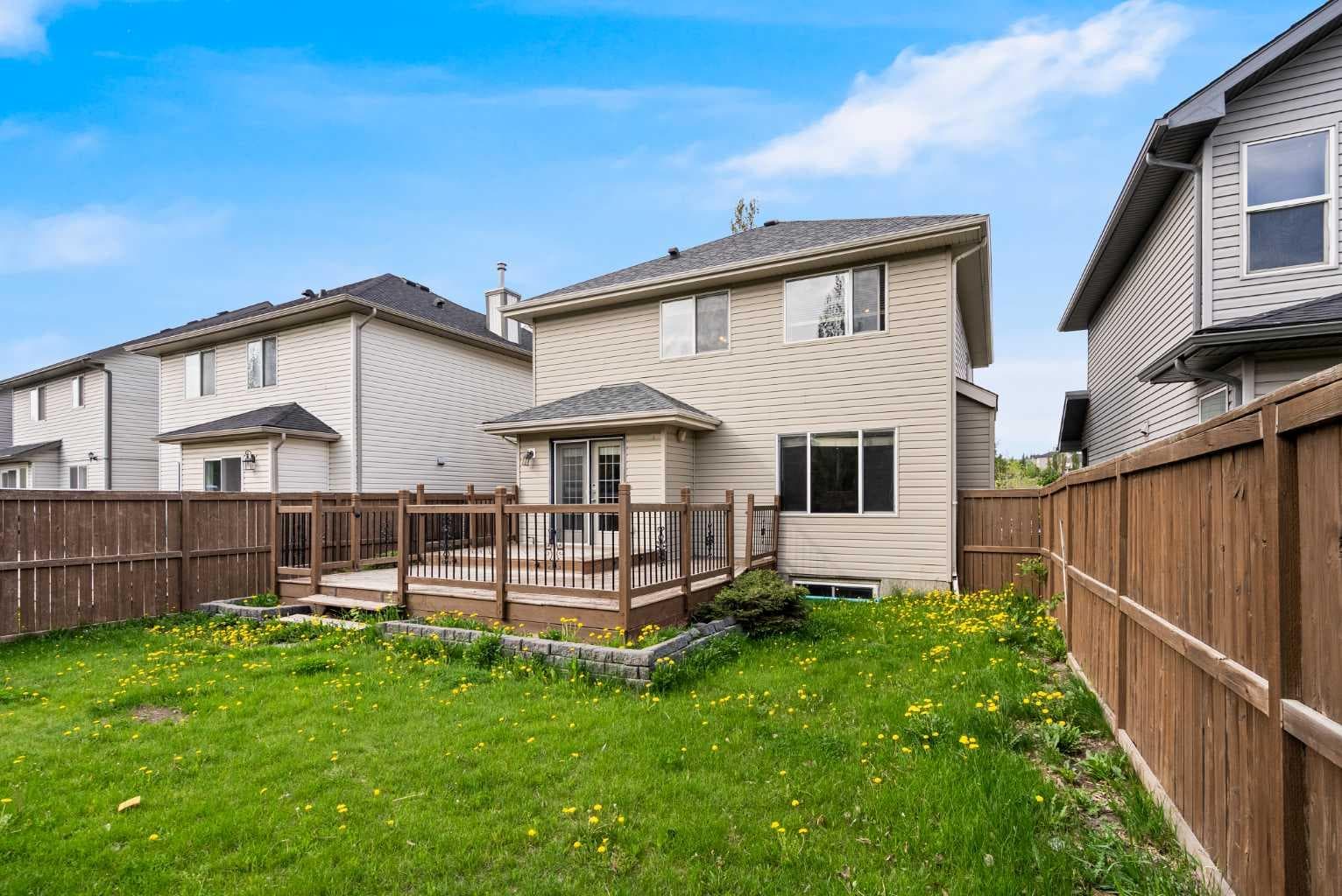 34 Kincora Drive NW