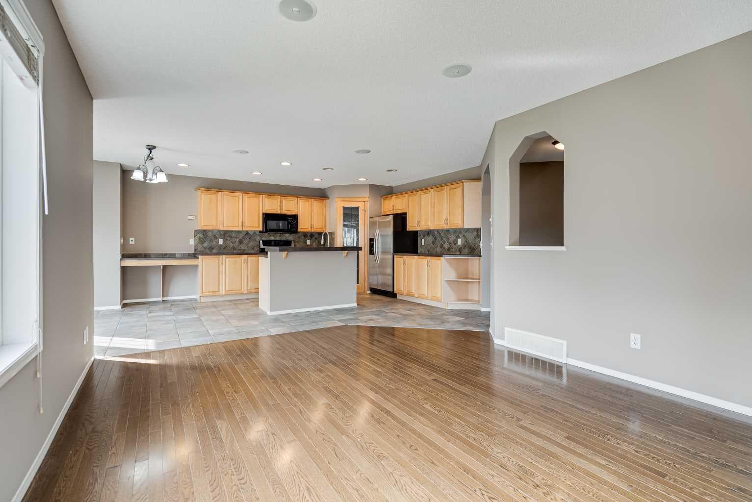 34 Kincora Drive NW