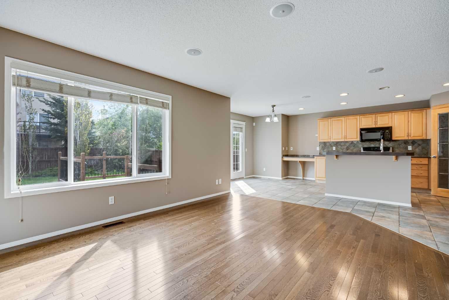 34 Kincora Drive NW
