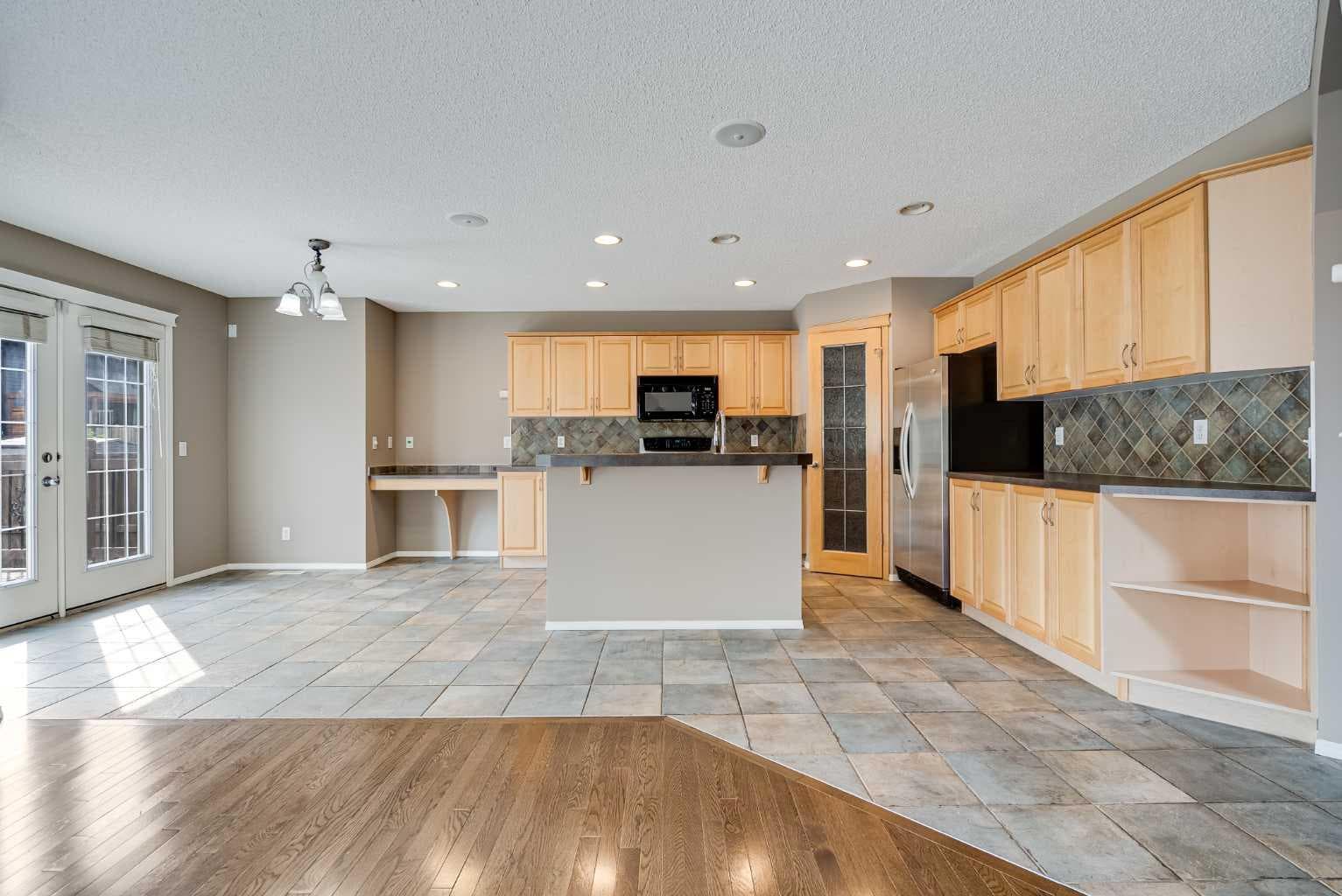 34 Kincora Drive NW