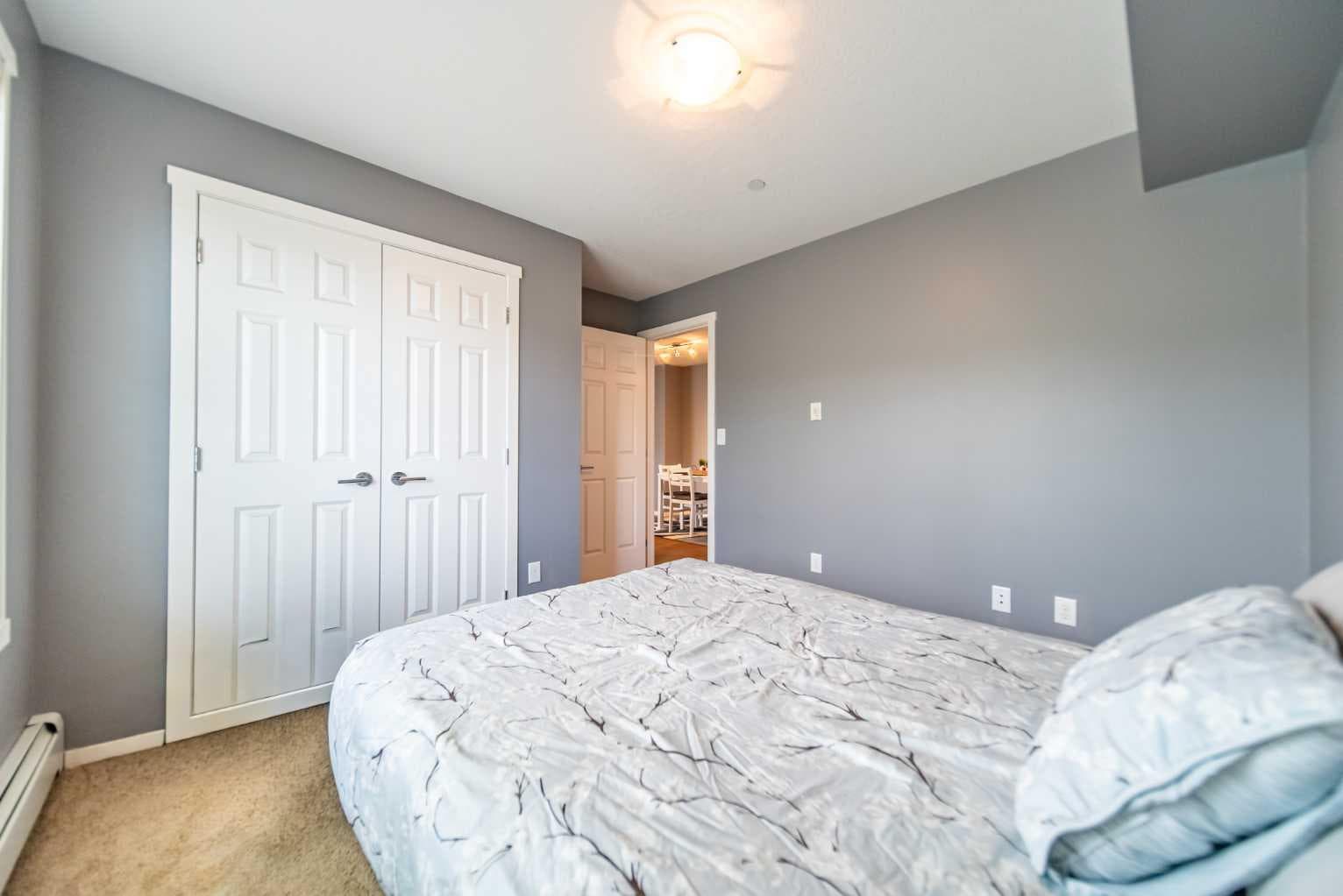 4318, 99 Copperstone Park SE