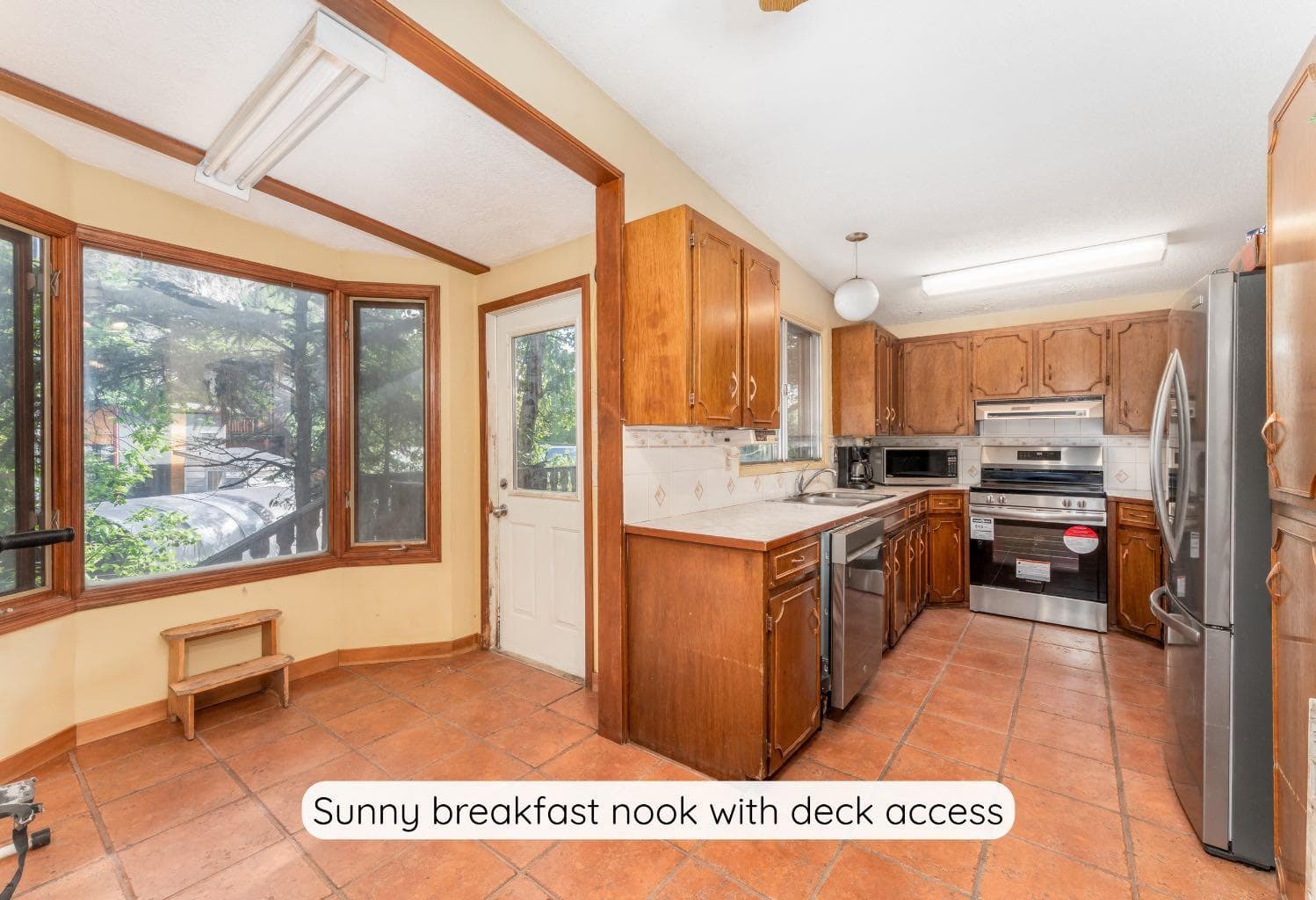 22 Fortress Mountain Way 