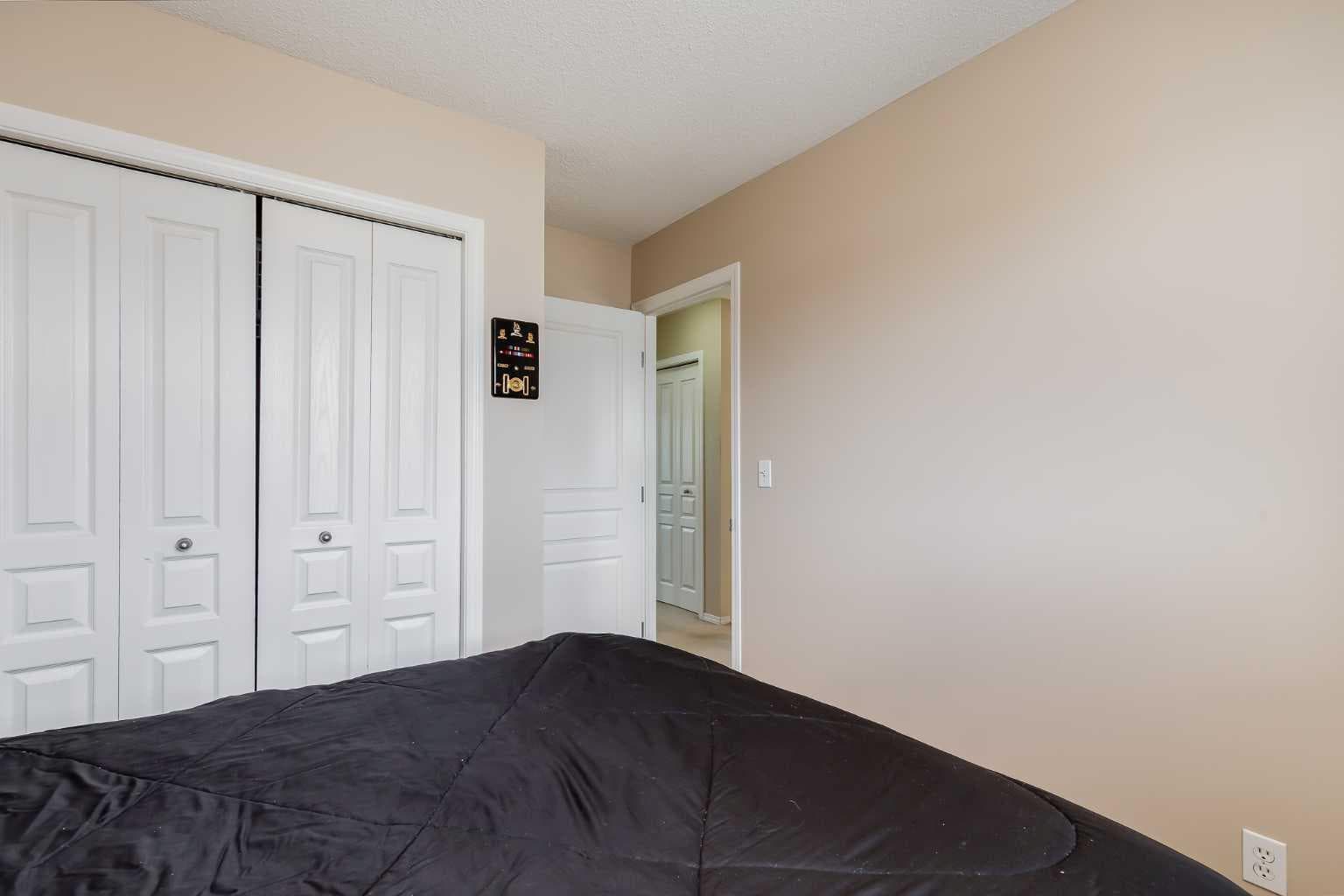31 Taralake Gardens NE