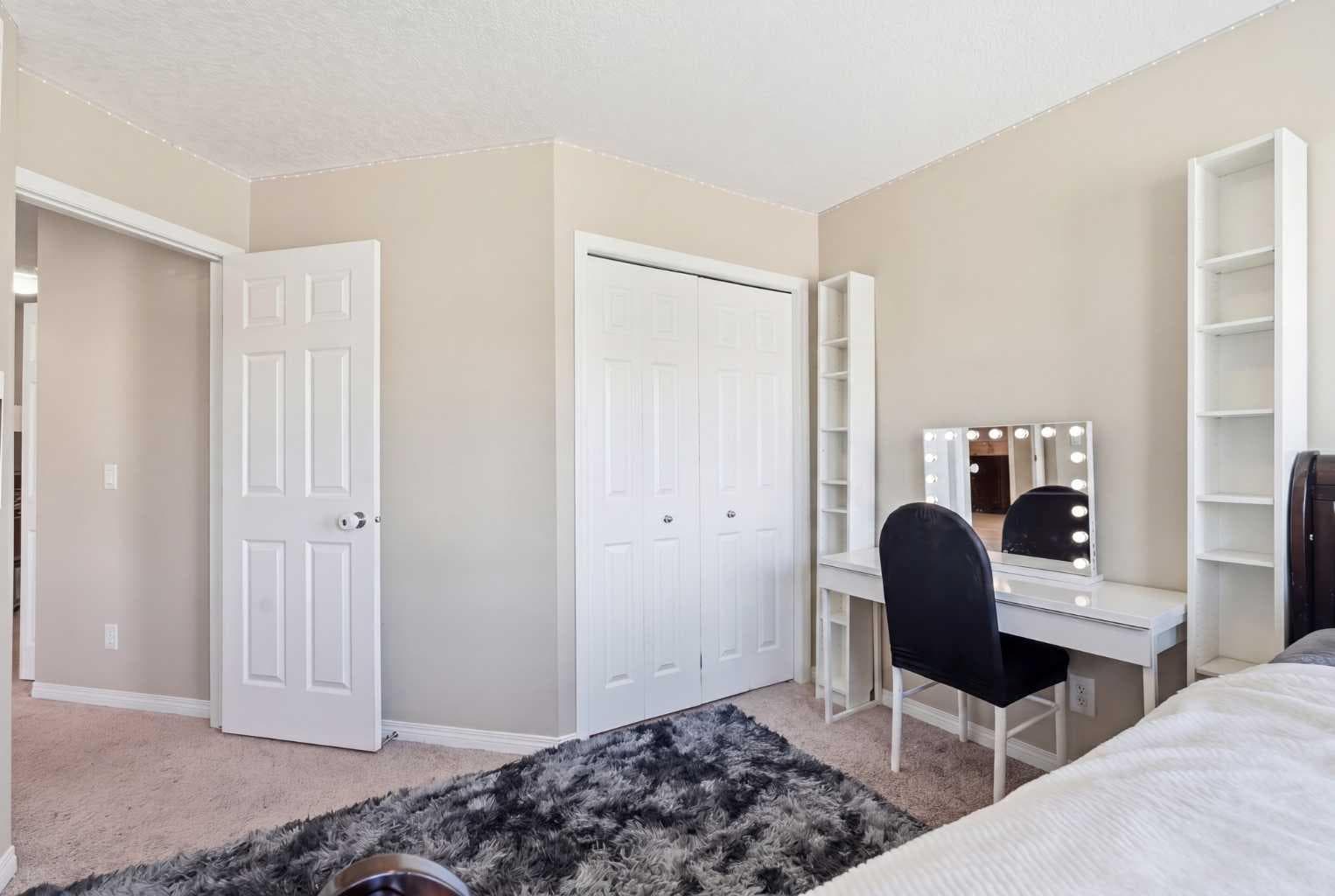 19 Hillcrest Link SW
