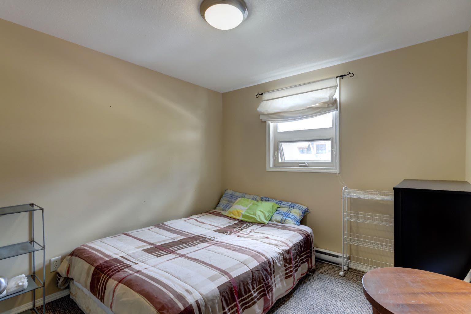 202, 186 Kananaskis Way  