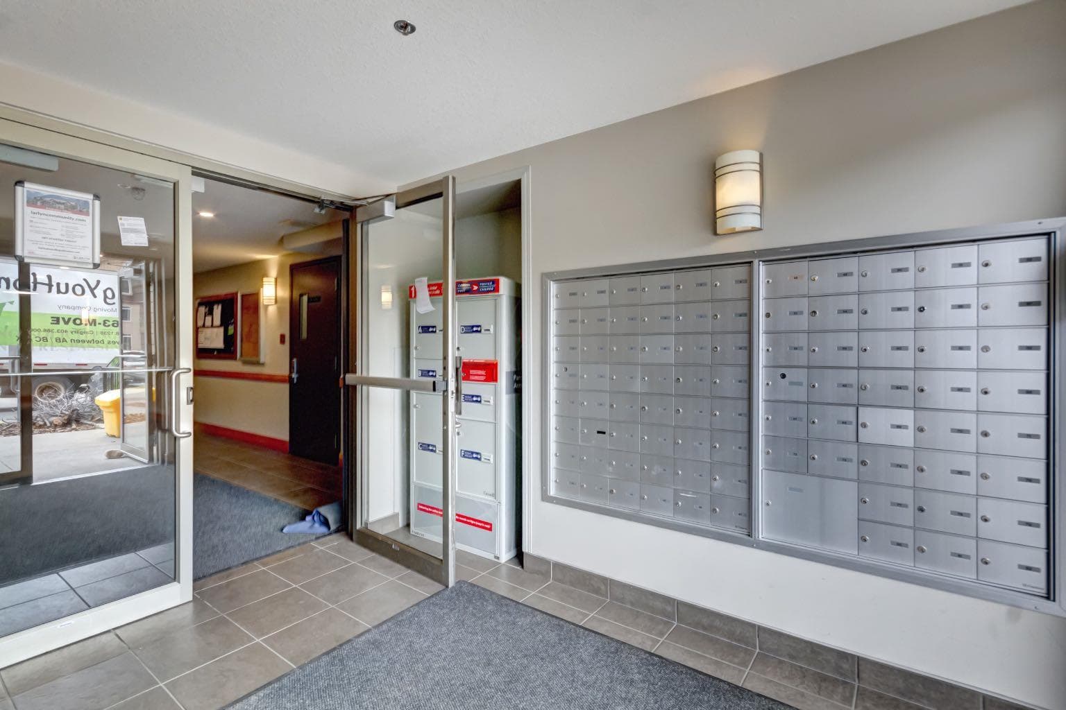 202, 186 Kananaskis Way  