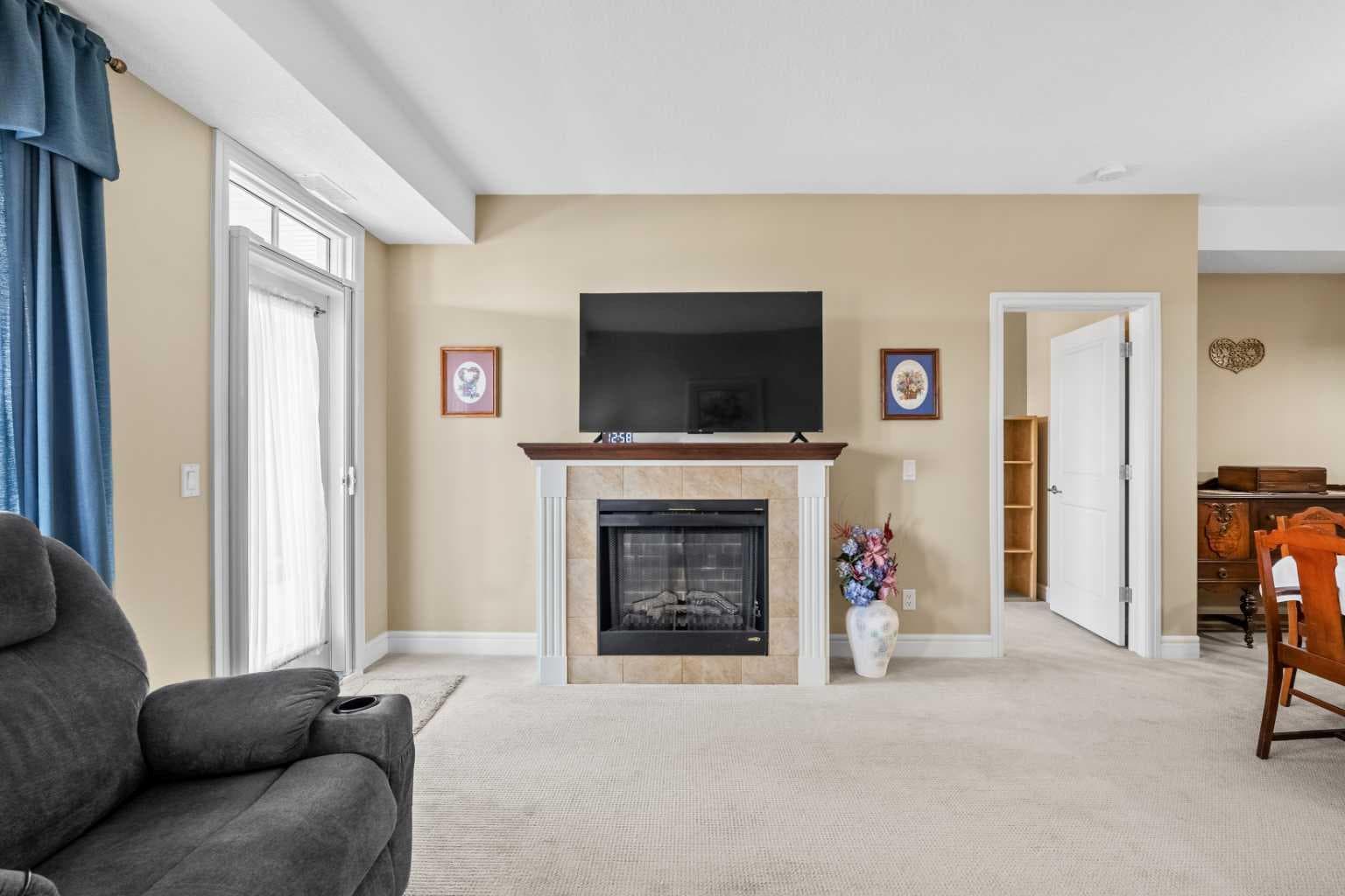 2303, 2330 Fish Creek Boulevard SW