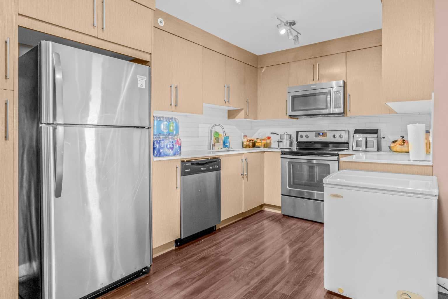 5404, 302 Skyview Ranch Drive NE