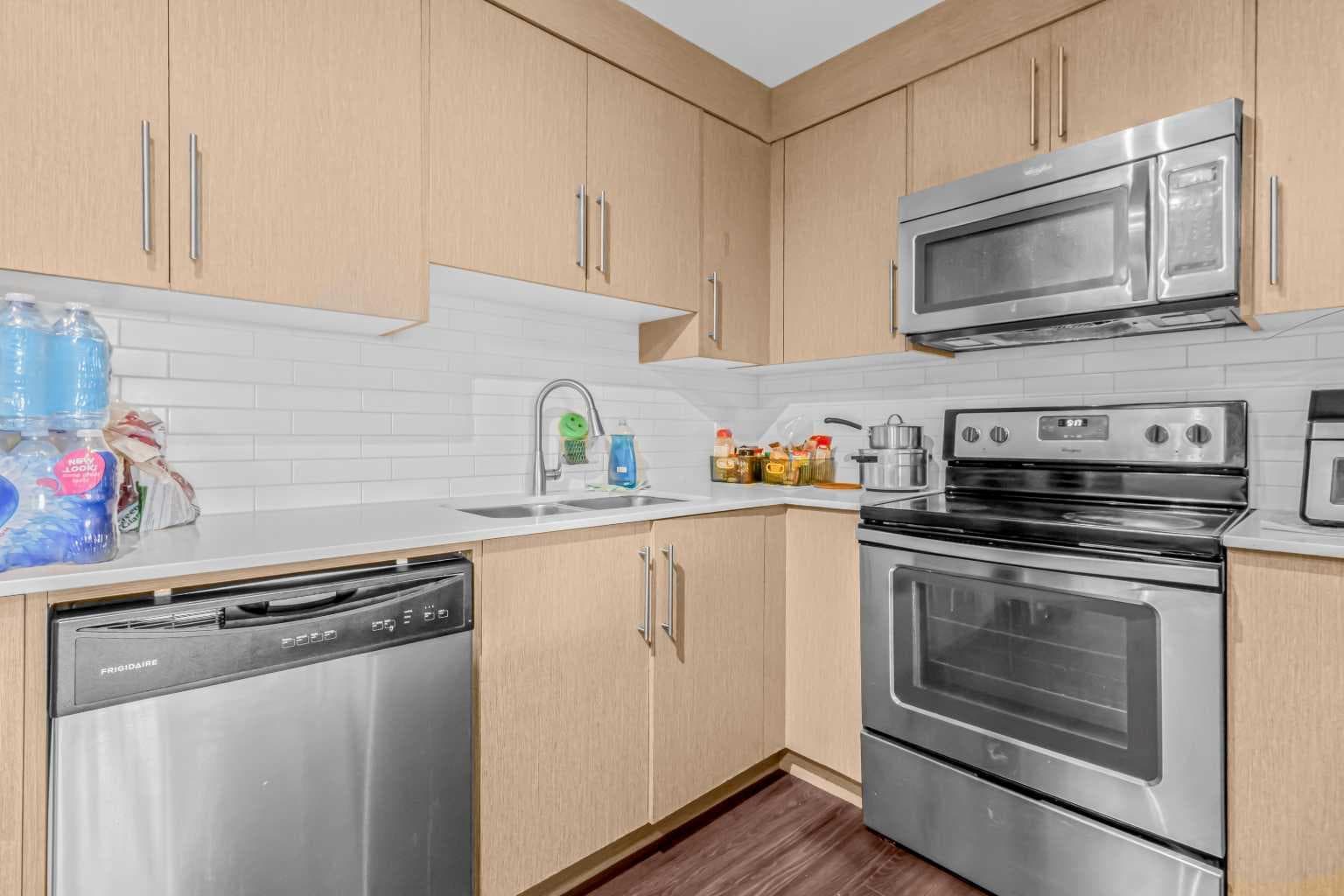 5404, 302 Skyview Ranch Drive NE