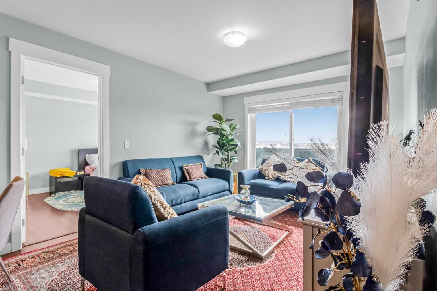 5404, 302 Skyview Ranch Drive NE