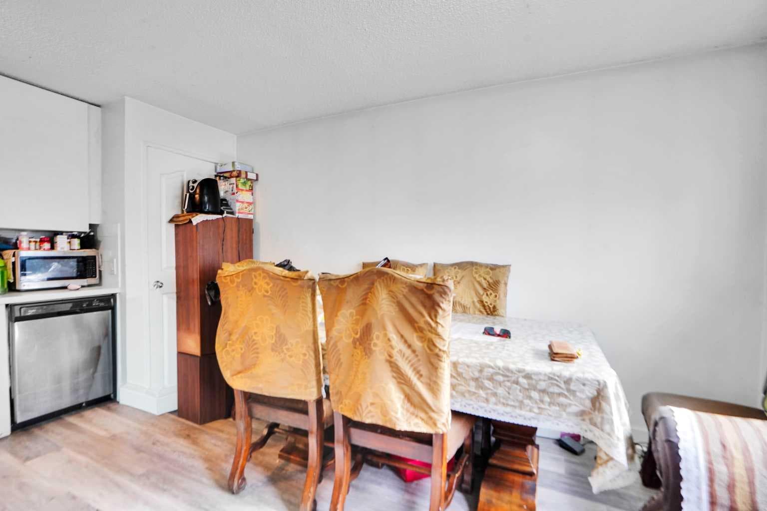 168 Castlebrook Drive NE