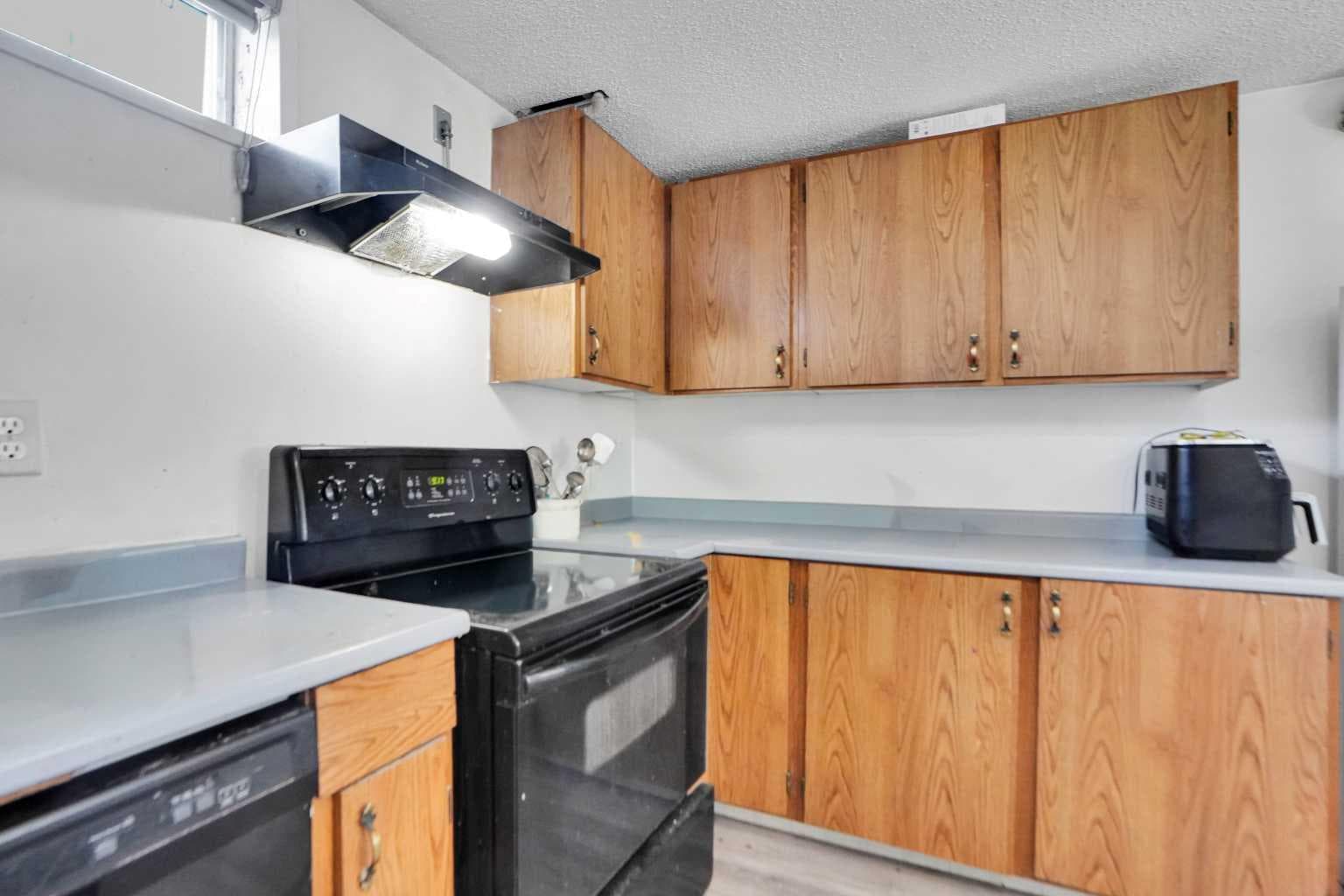 168 Castlebrook Drive NE