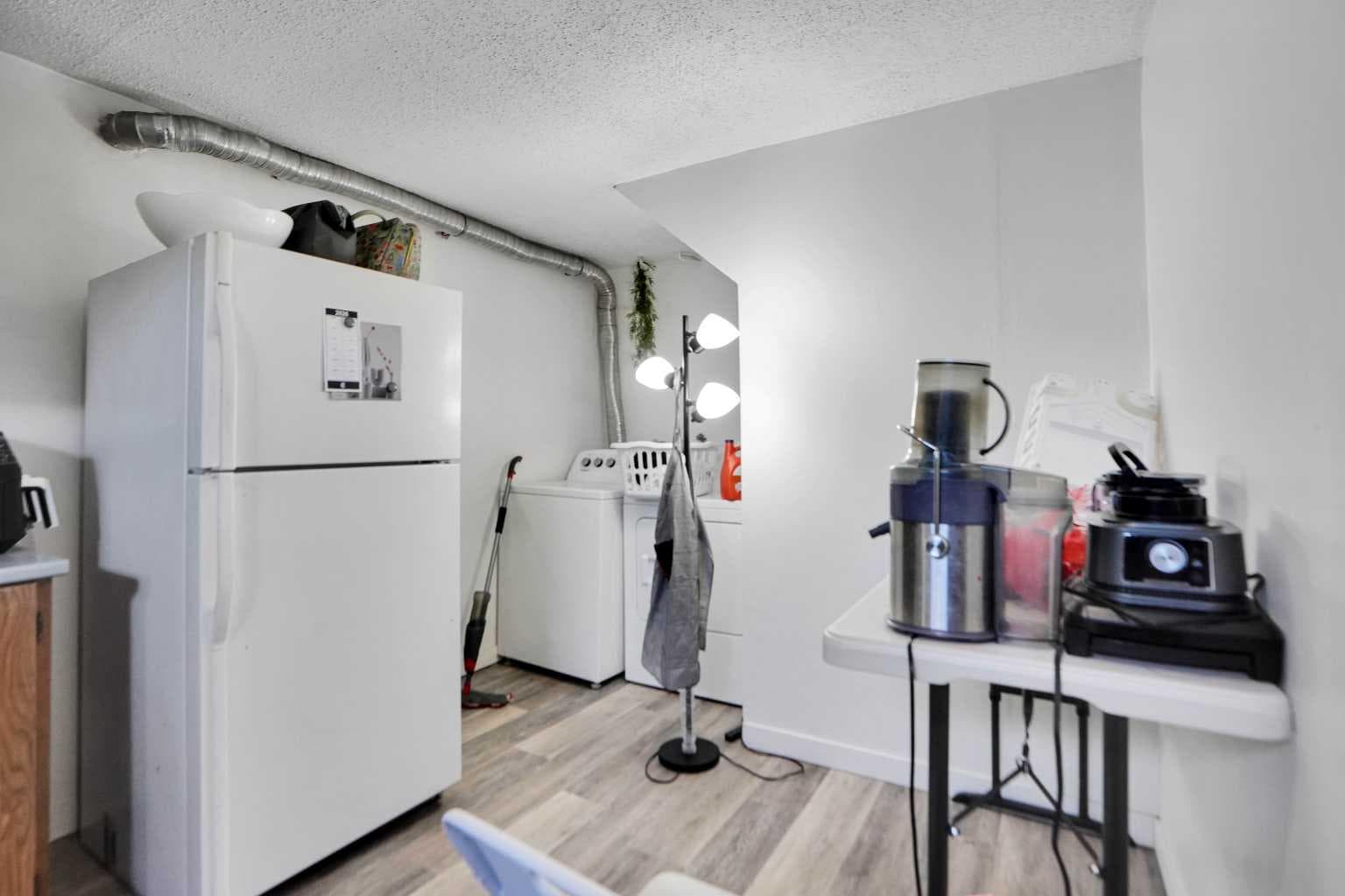 168 Castlebrook Drive NE