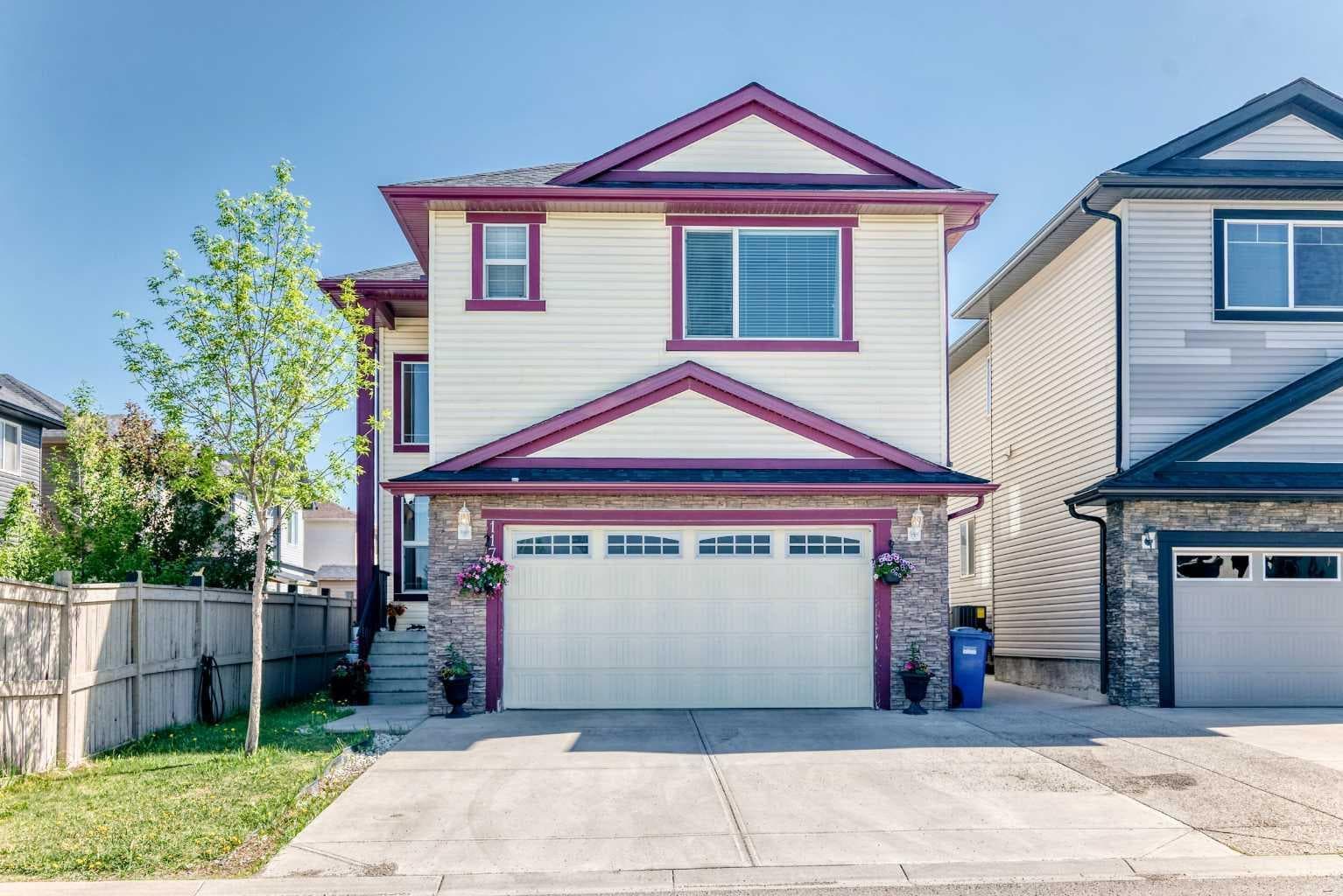 117 Saddlelake Grove NE