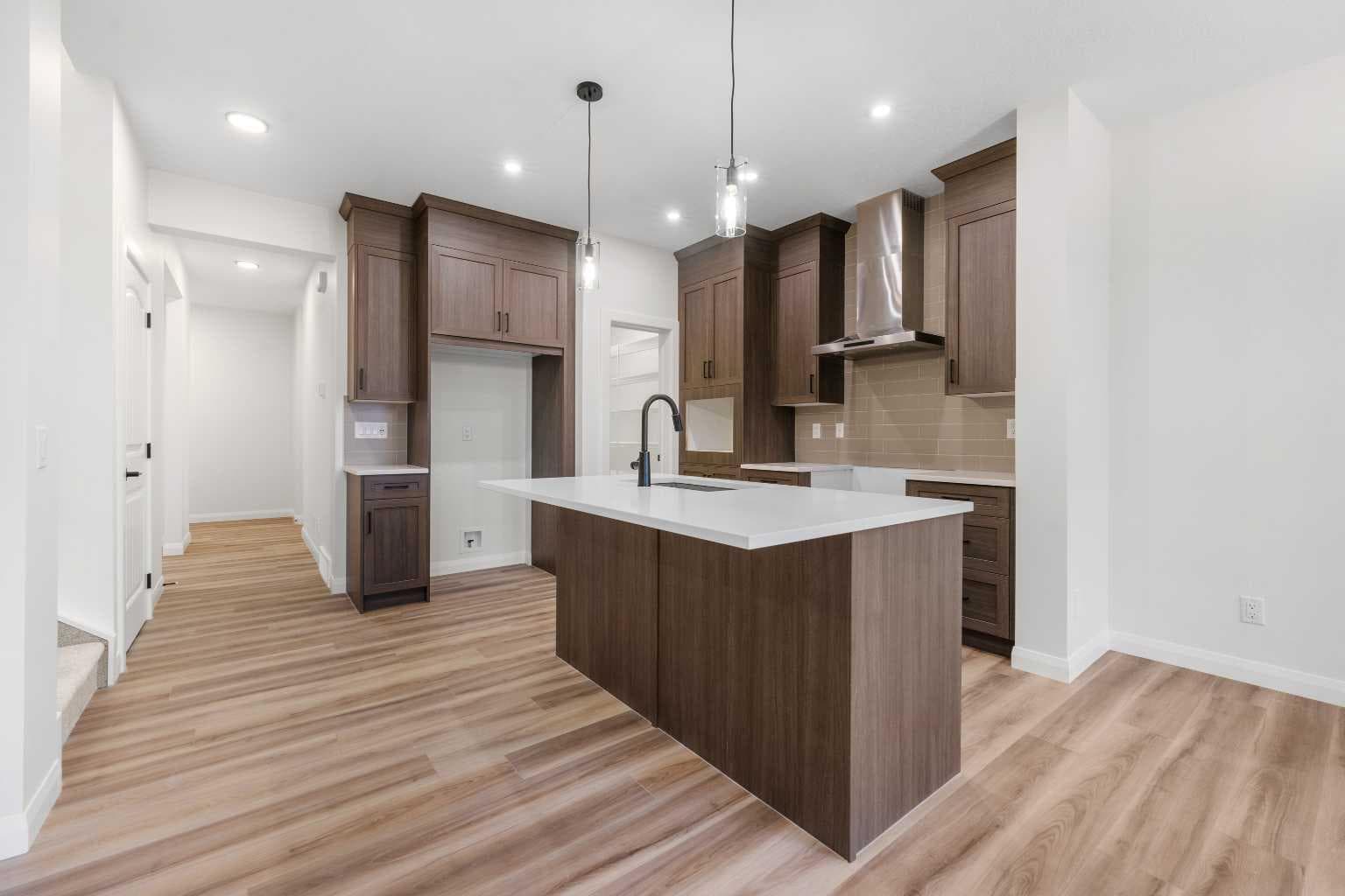 72 Dawson Wharf Mount 