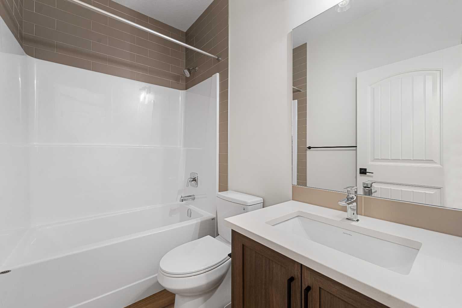 72 Dawson Wharf Mount 