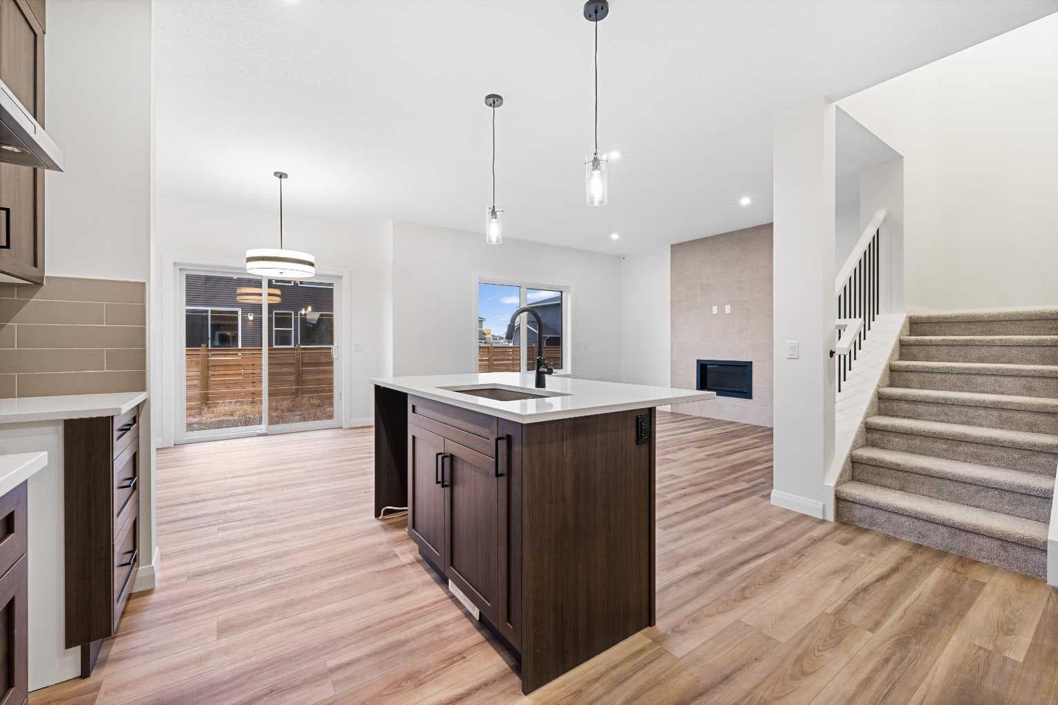 72 Dawson Wharf Mount 