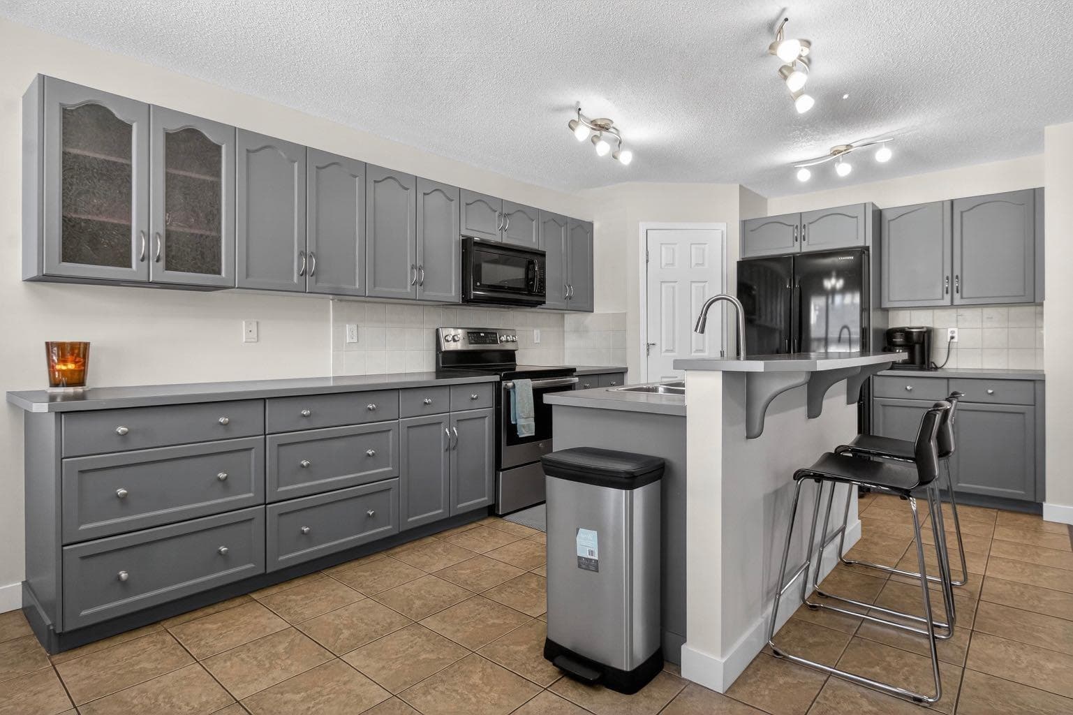 28 Elgin View SE
