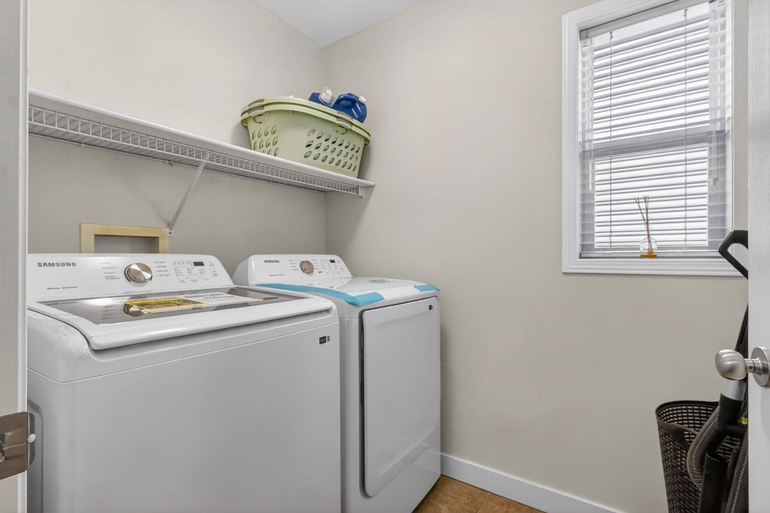 28 Elgin View SE